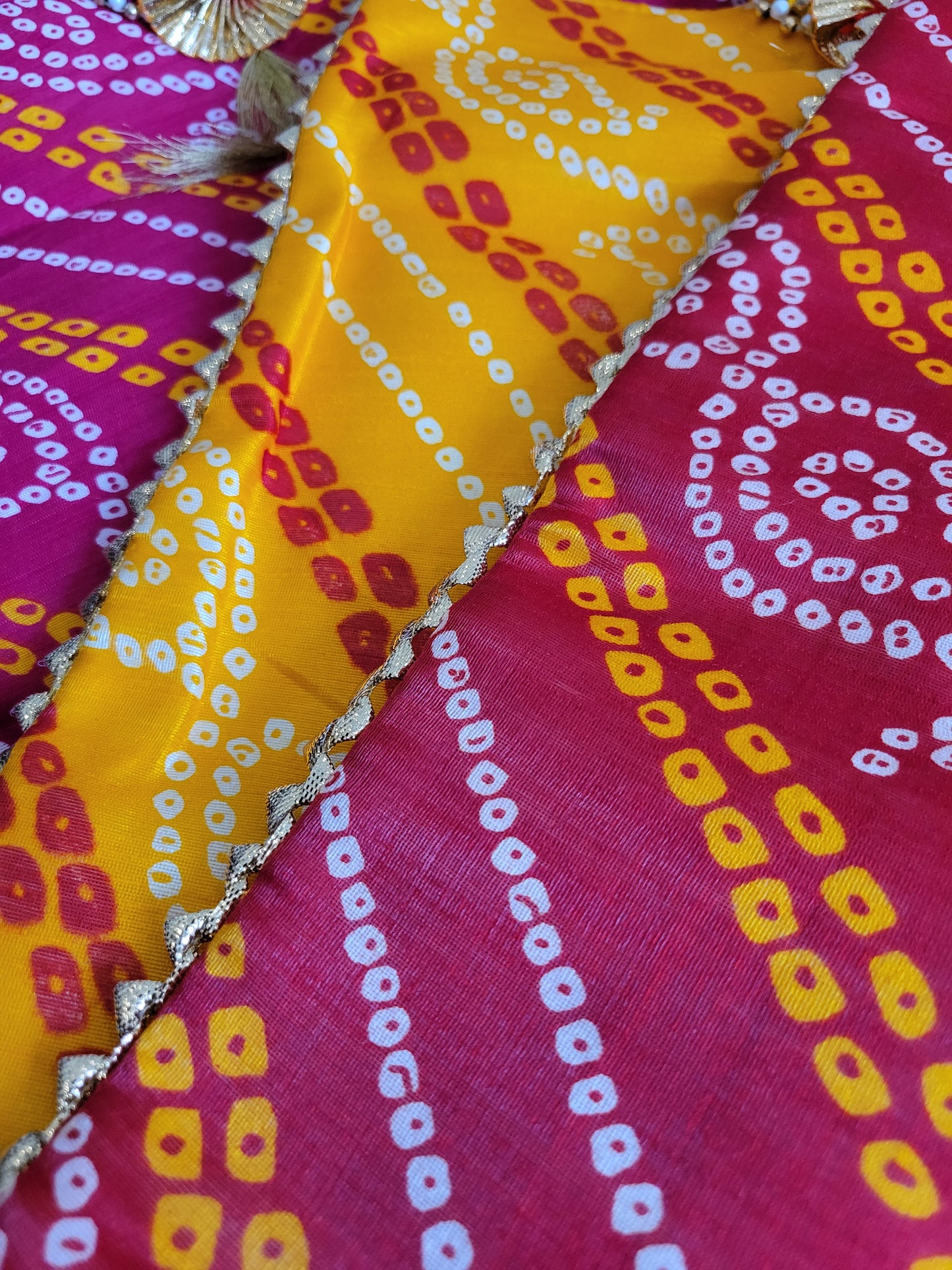Ethnic bandhani gift bag/garment bag/saree bag