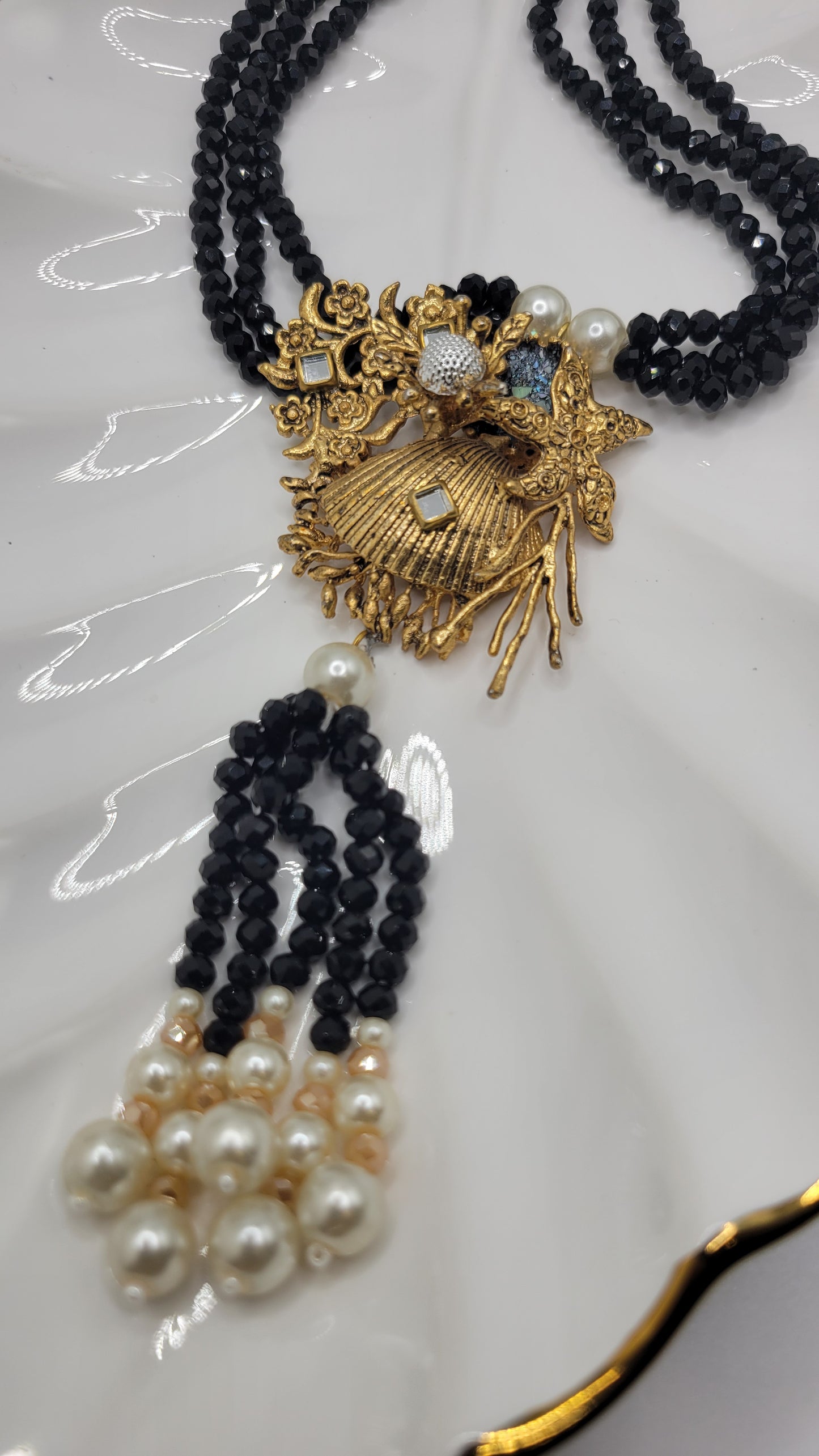 Beaded necklace