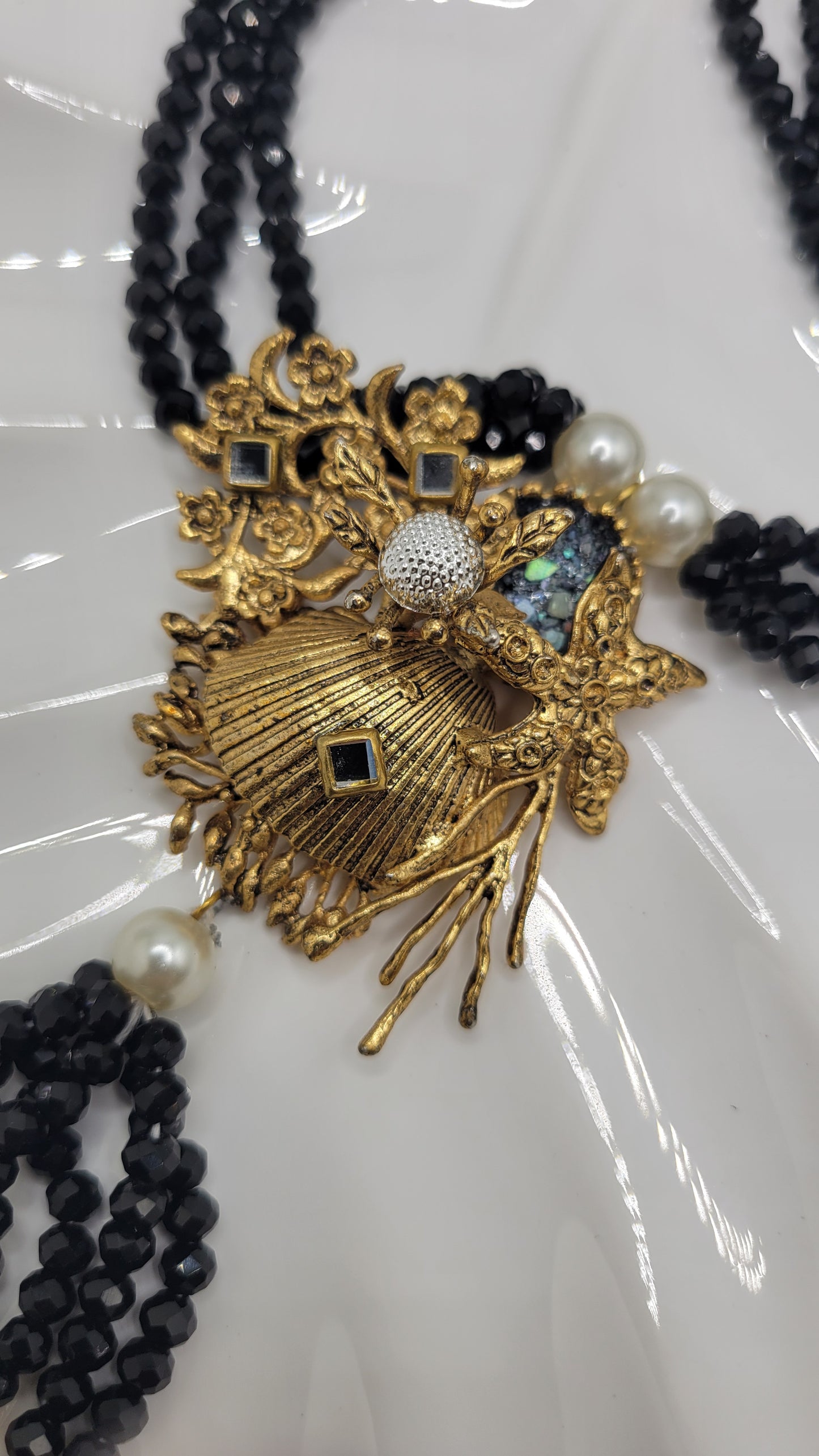 Beaded necklace