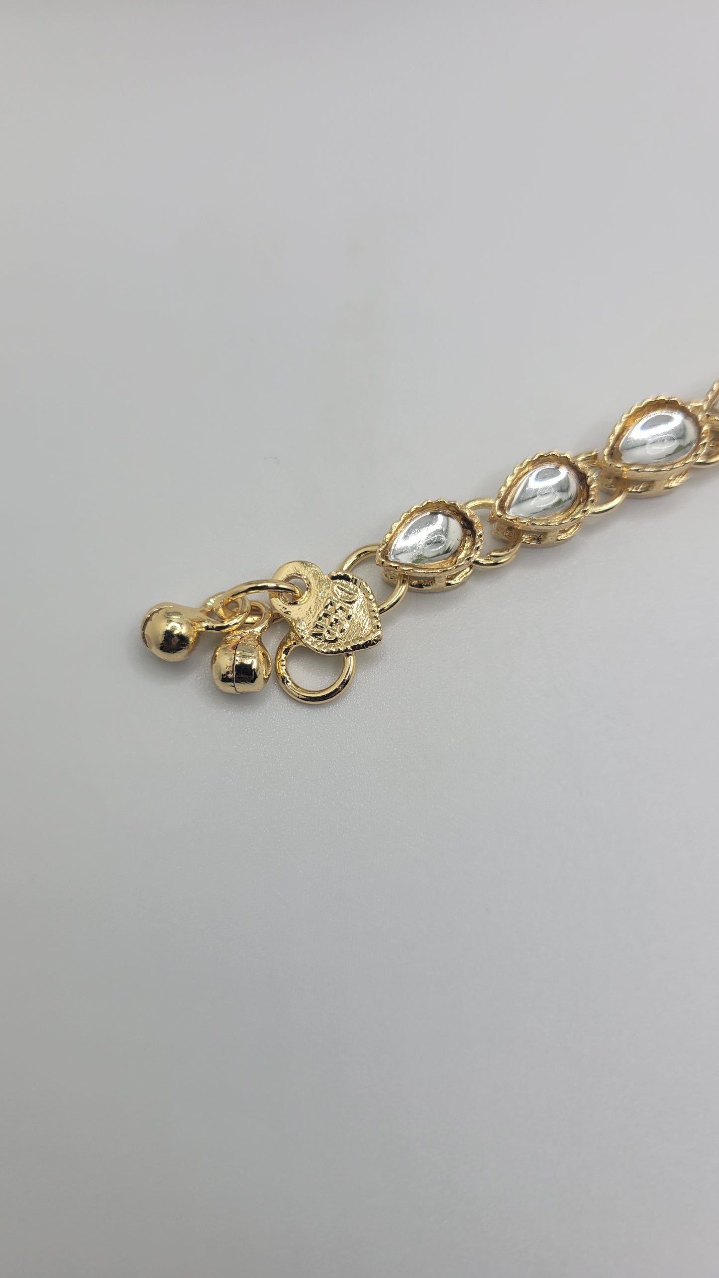 Kundan anklet