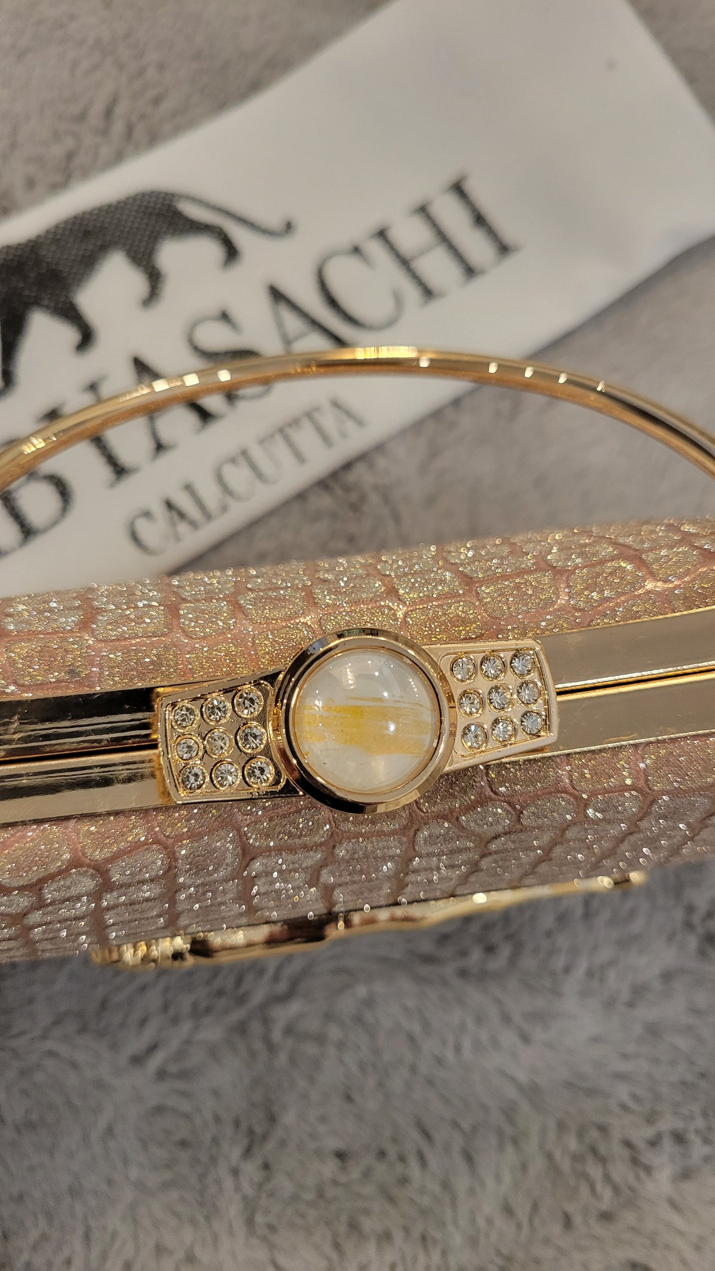 Sabyasachi-like clutch