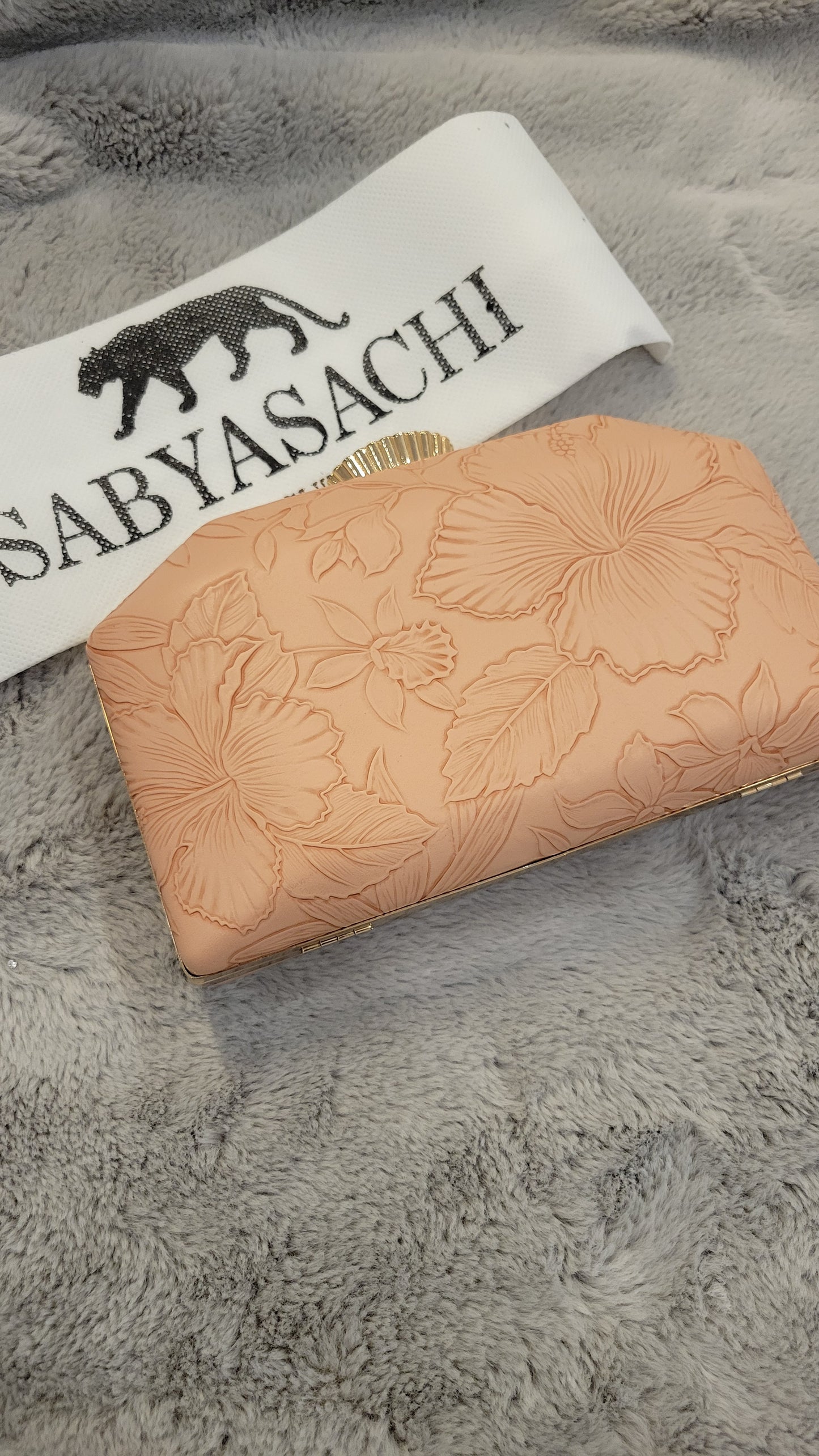 Sabyasachi-like clutch