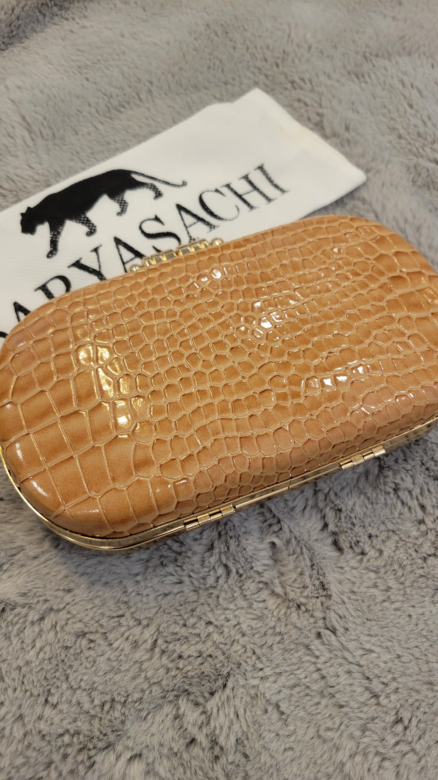 Sabyasachi-like clutch