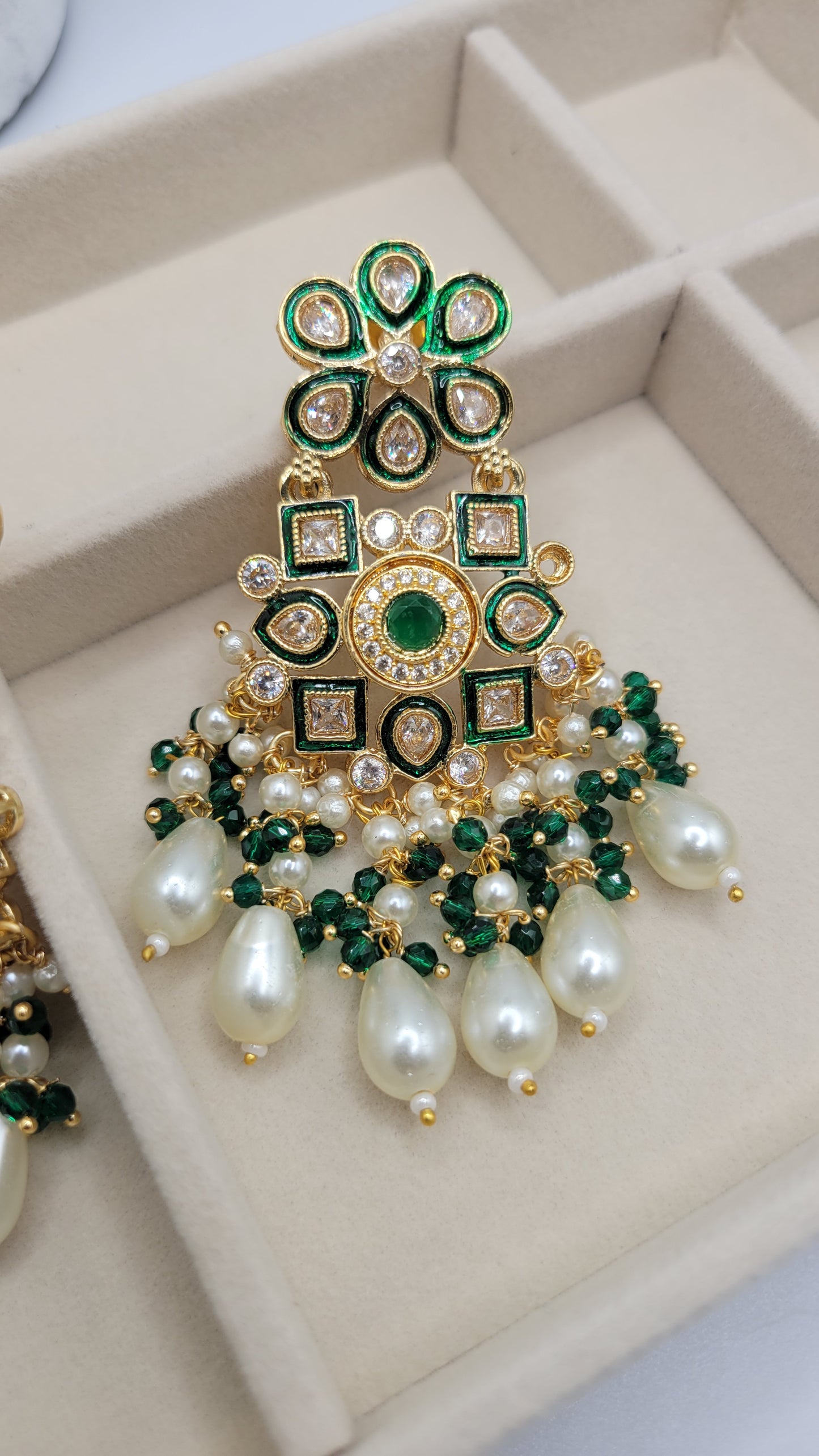 Kundan earrings