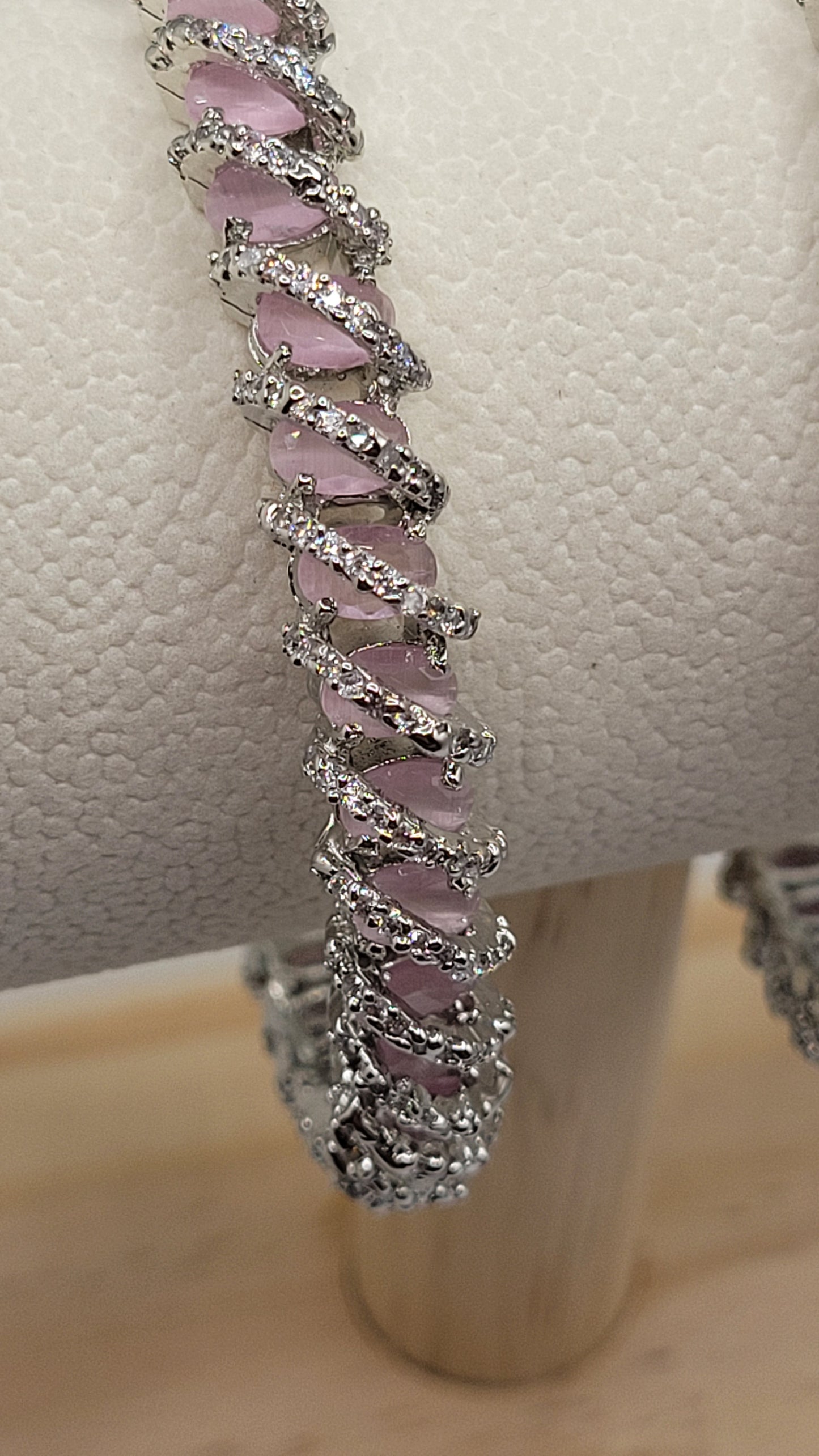 AD bangle pink stone