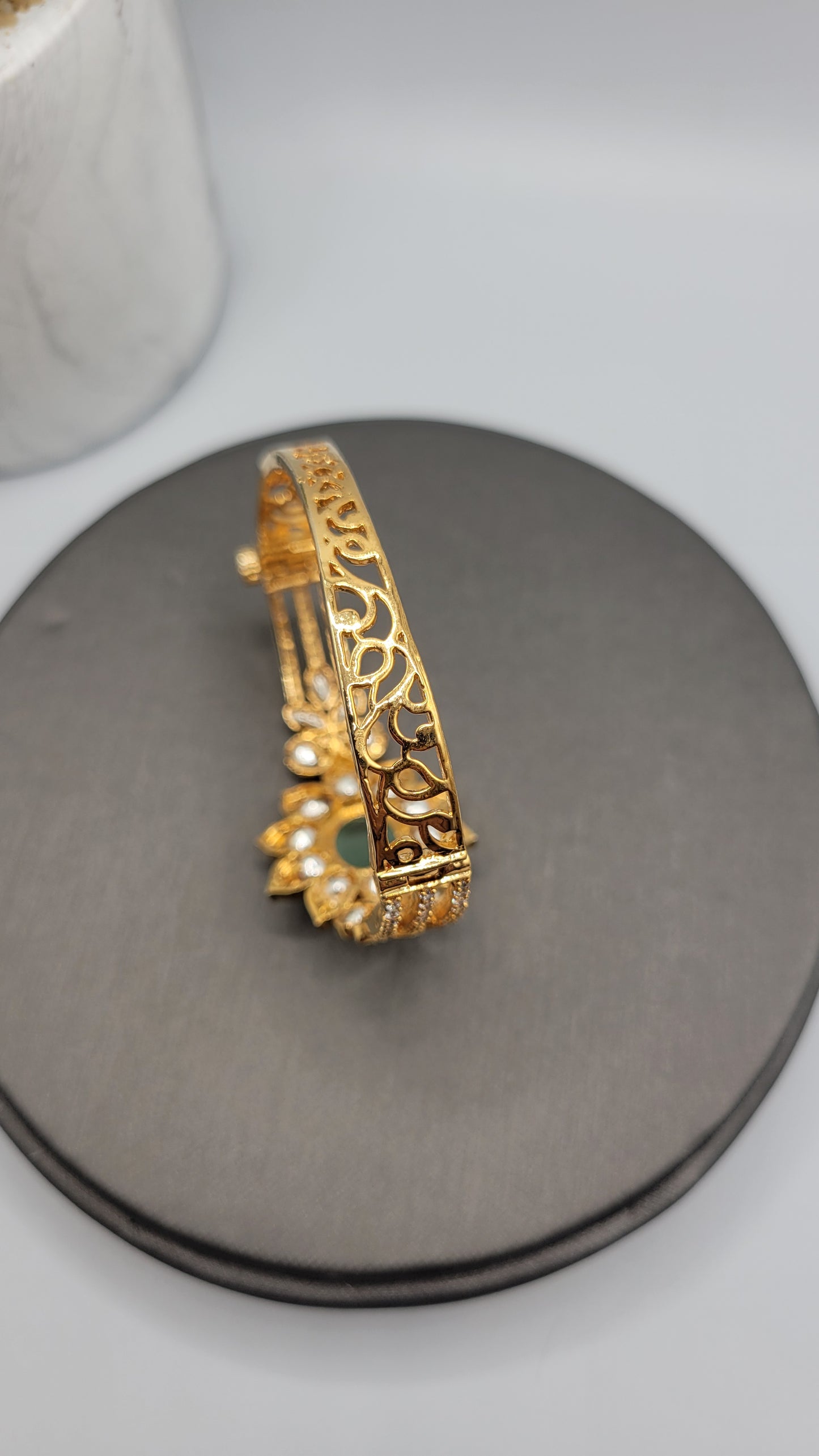 Kundan bangle