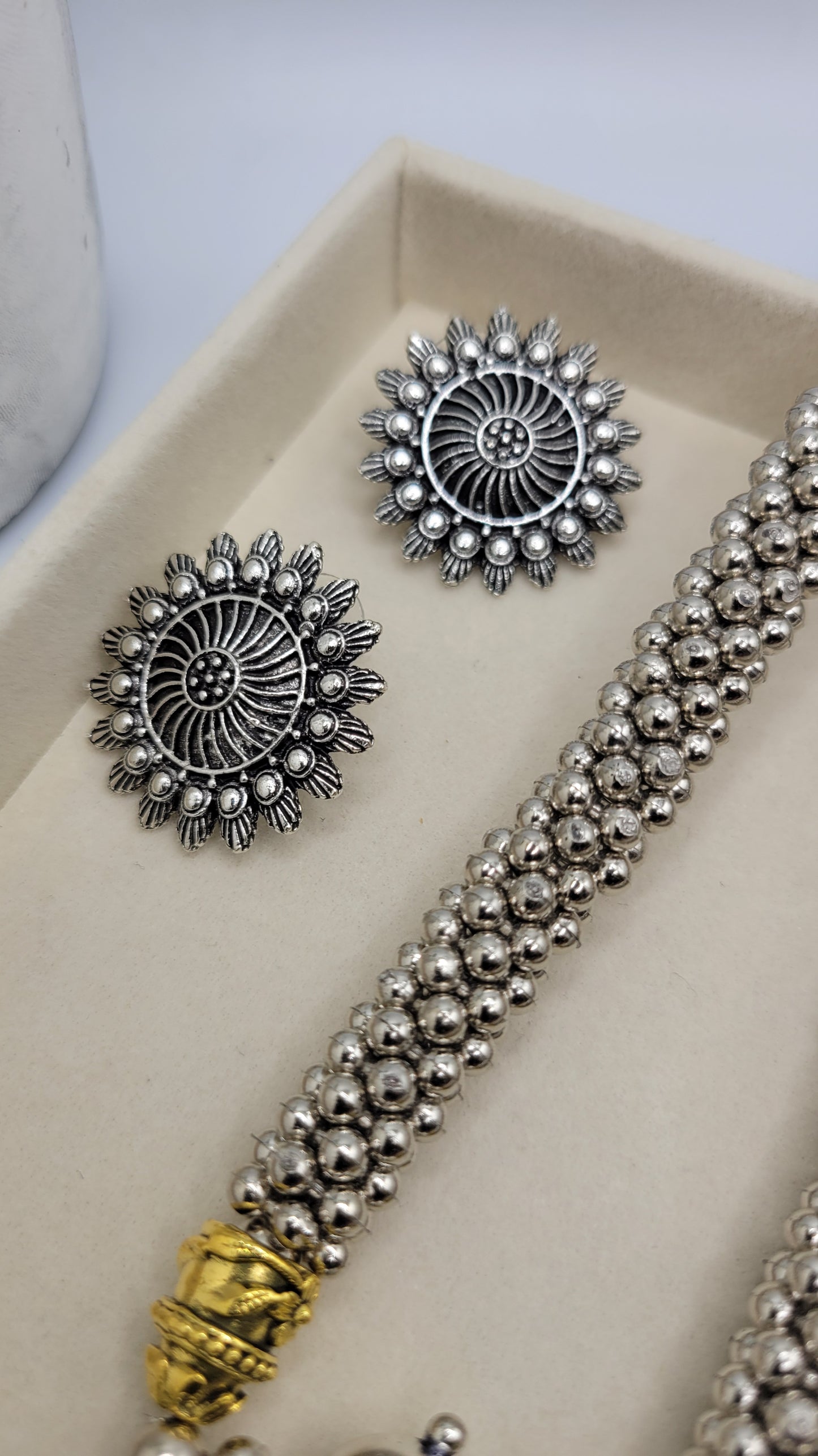Oxidized necklace set