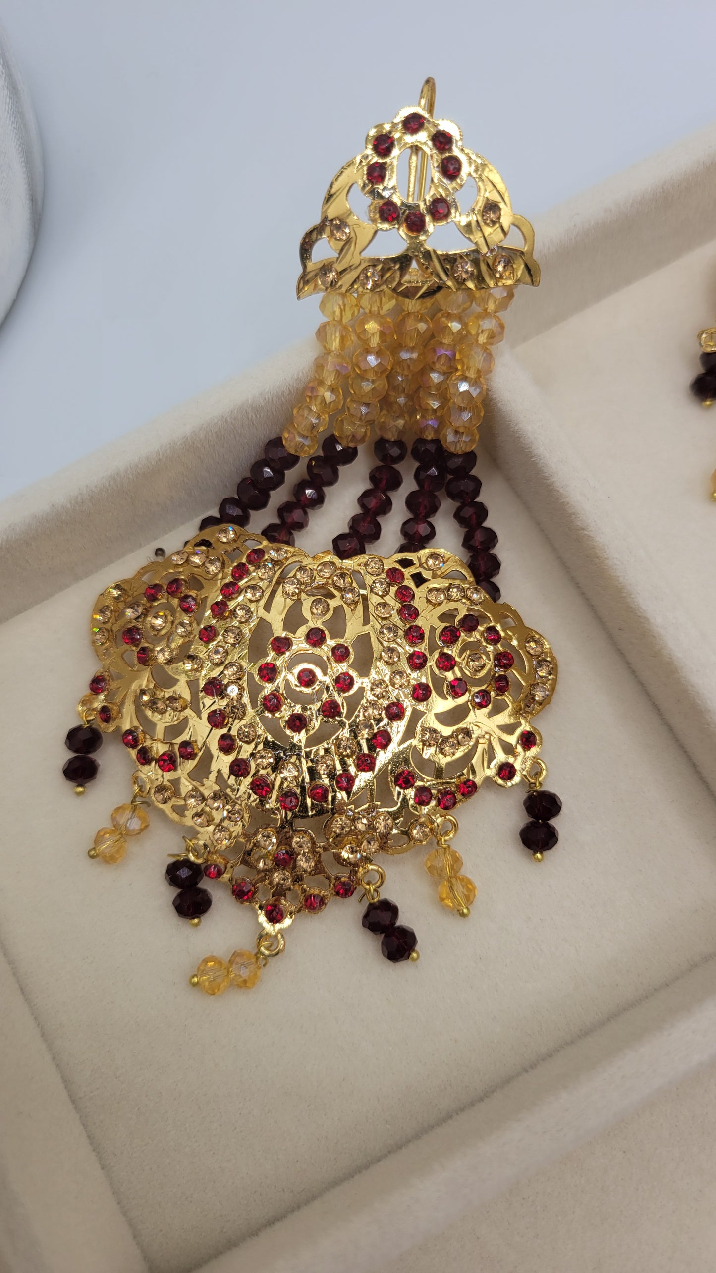 Chandelier earrings