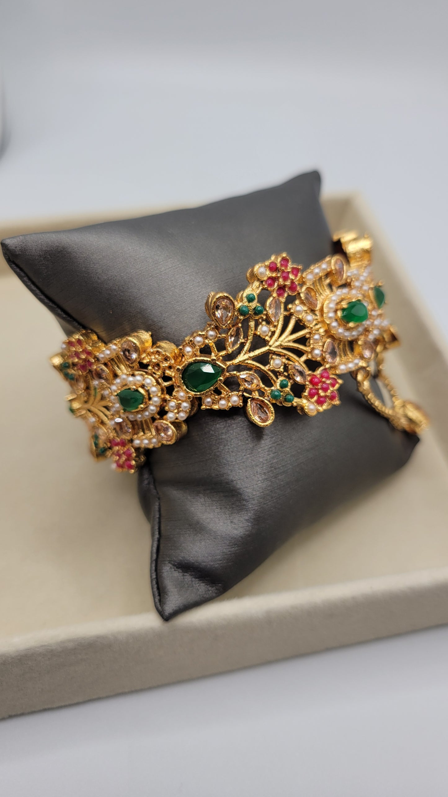 Noratan bangles