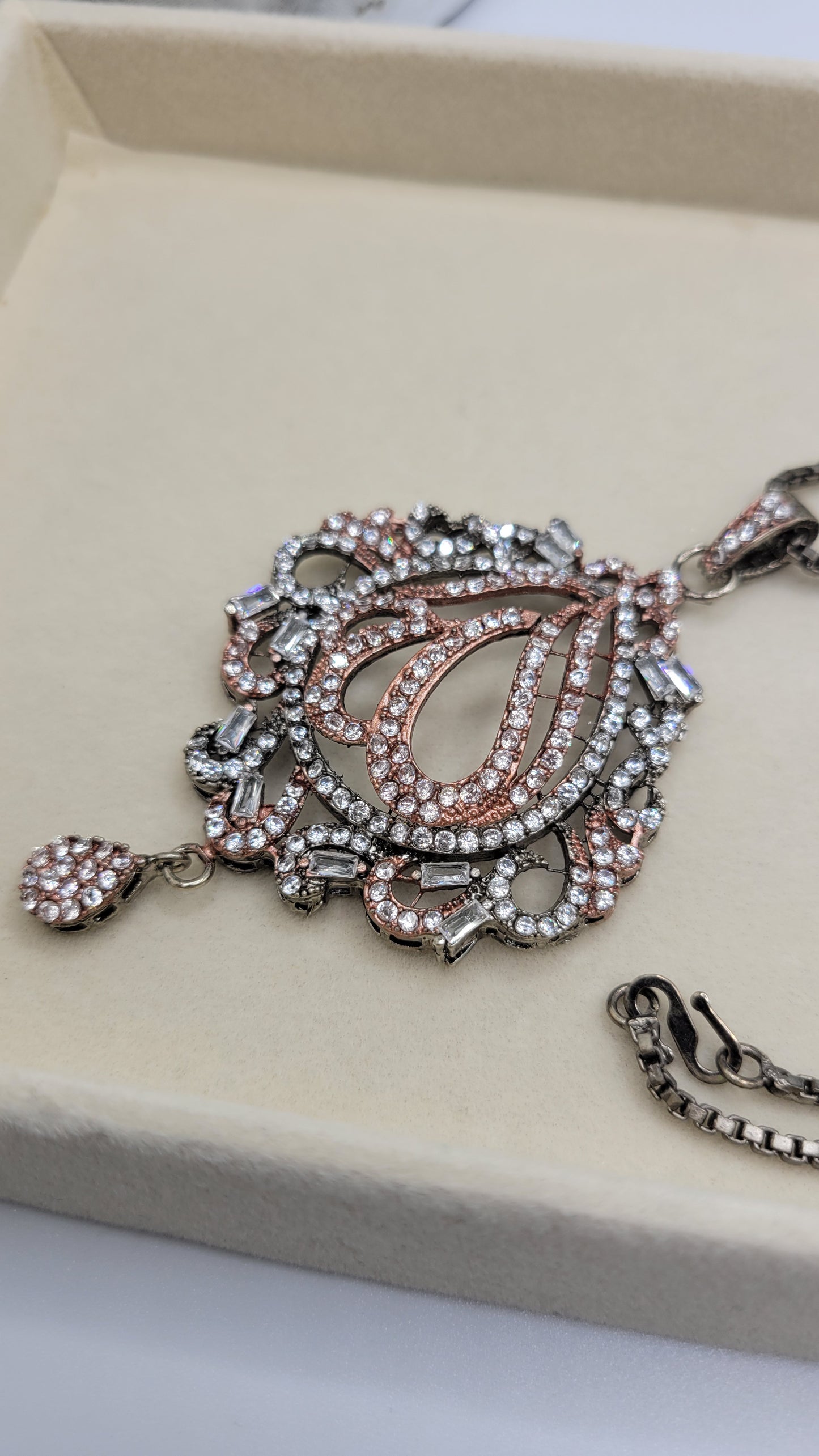 Allah pendant