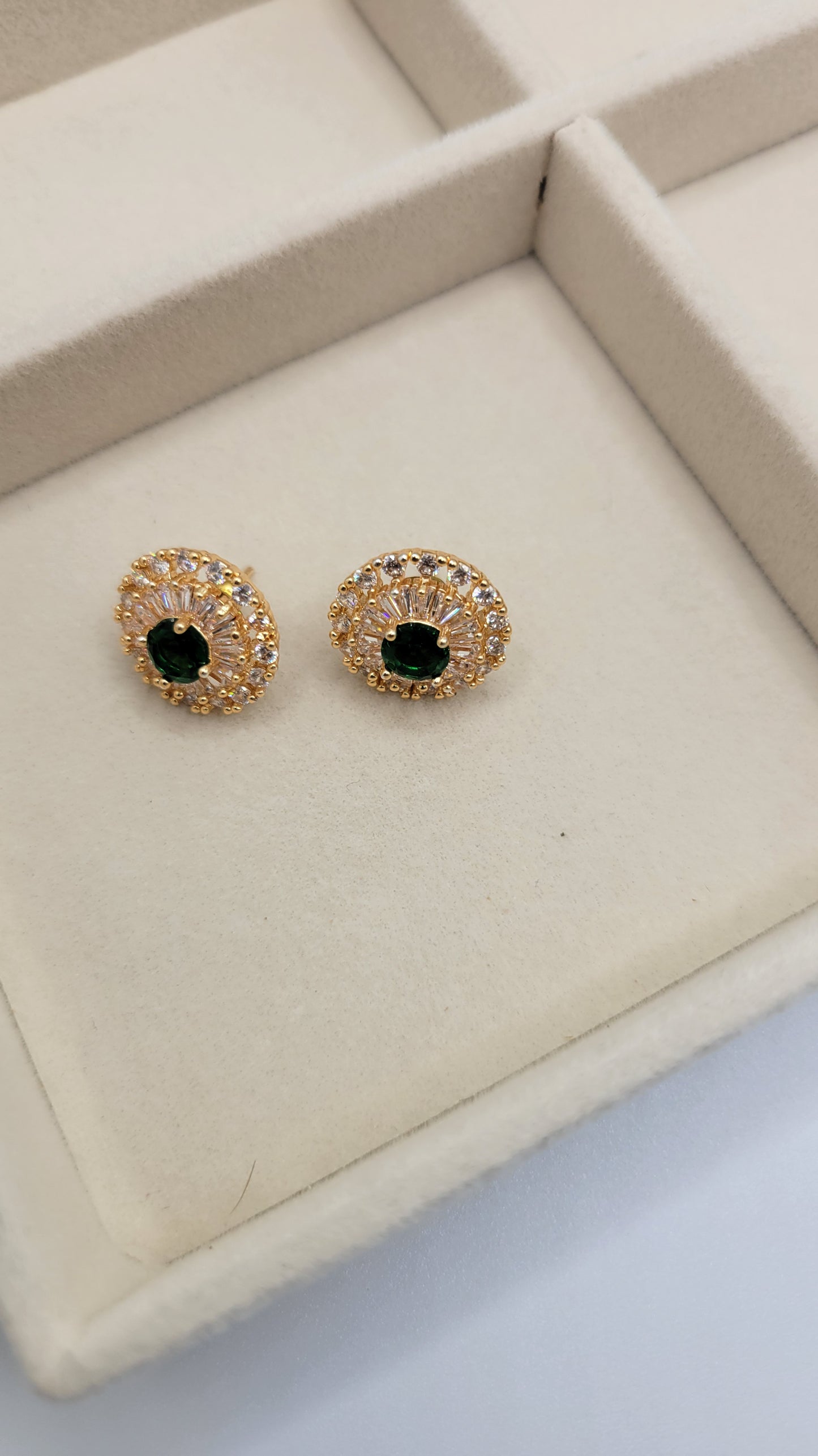 Green AD studs