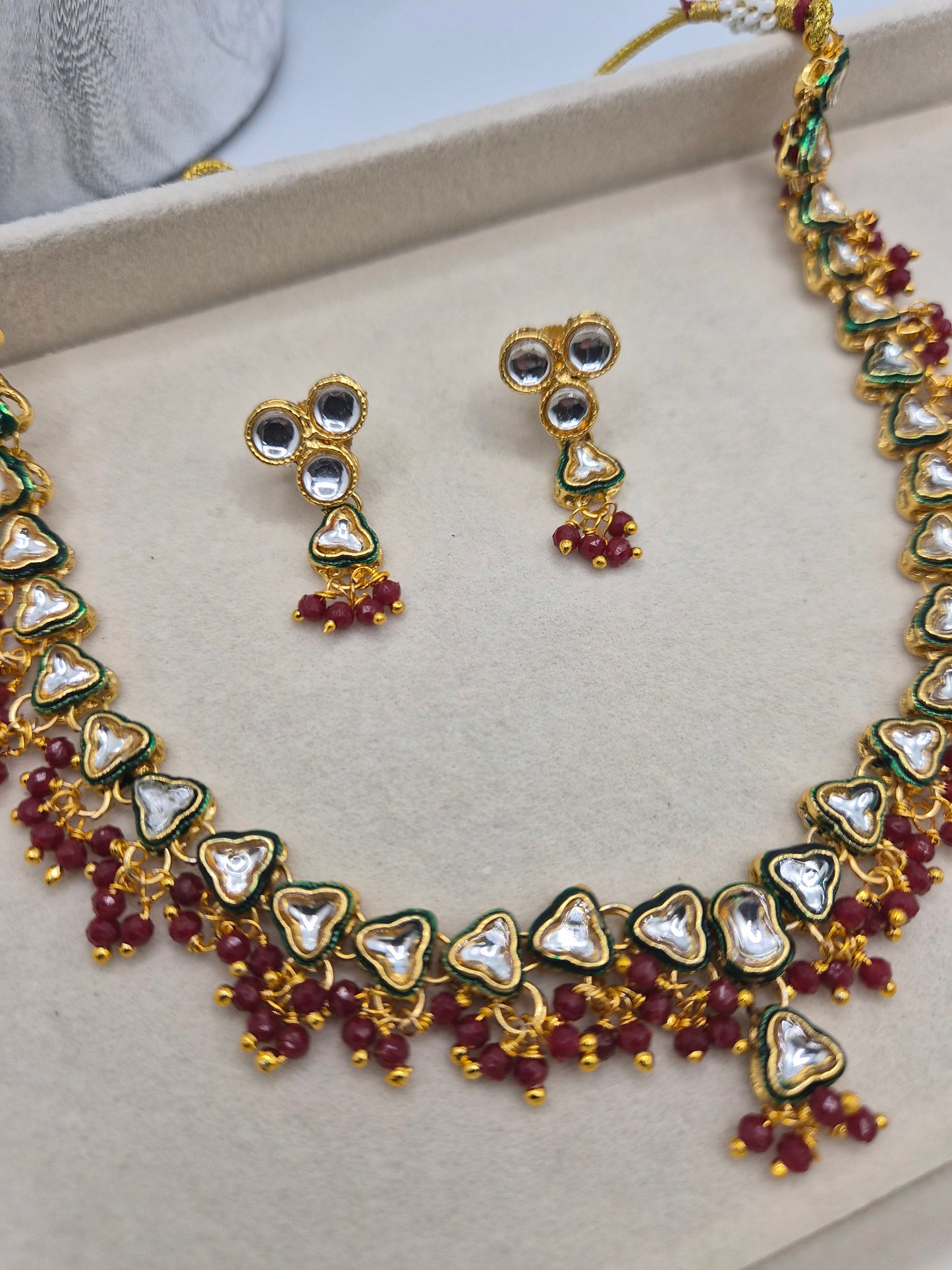 Kundan necklace set