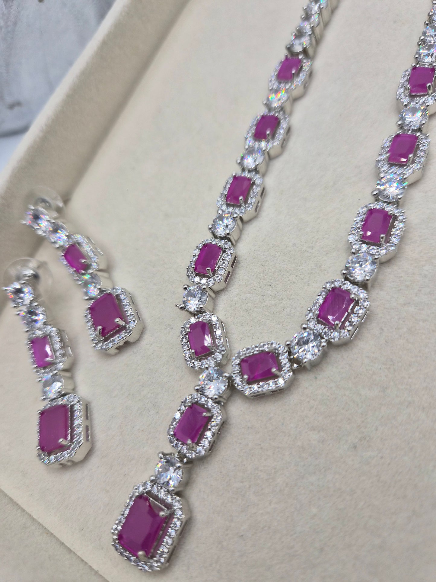 Rhodium AD necklace set