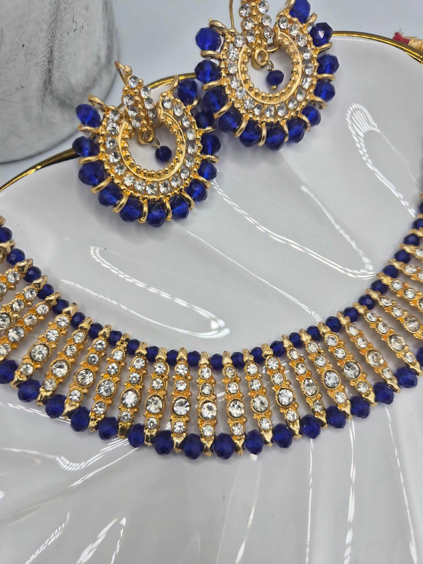 Blue choker