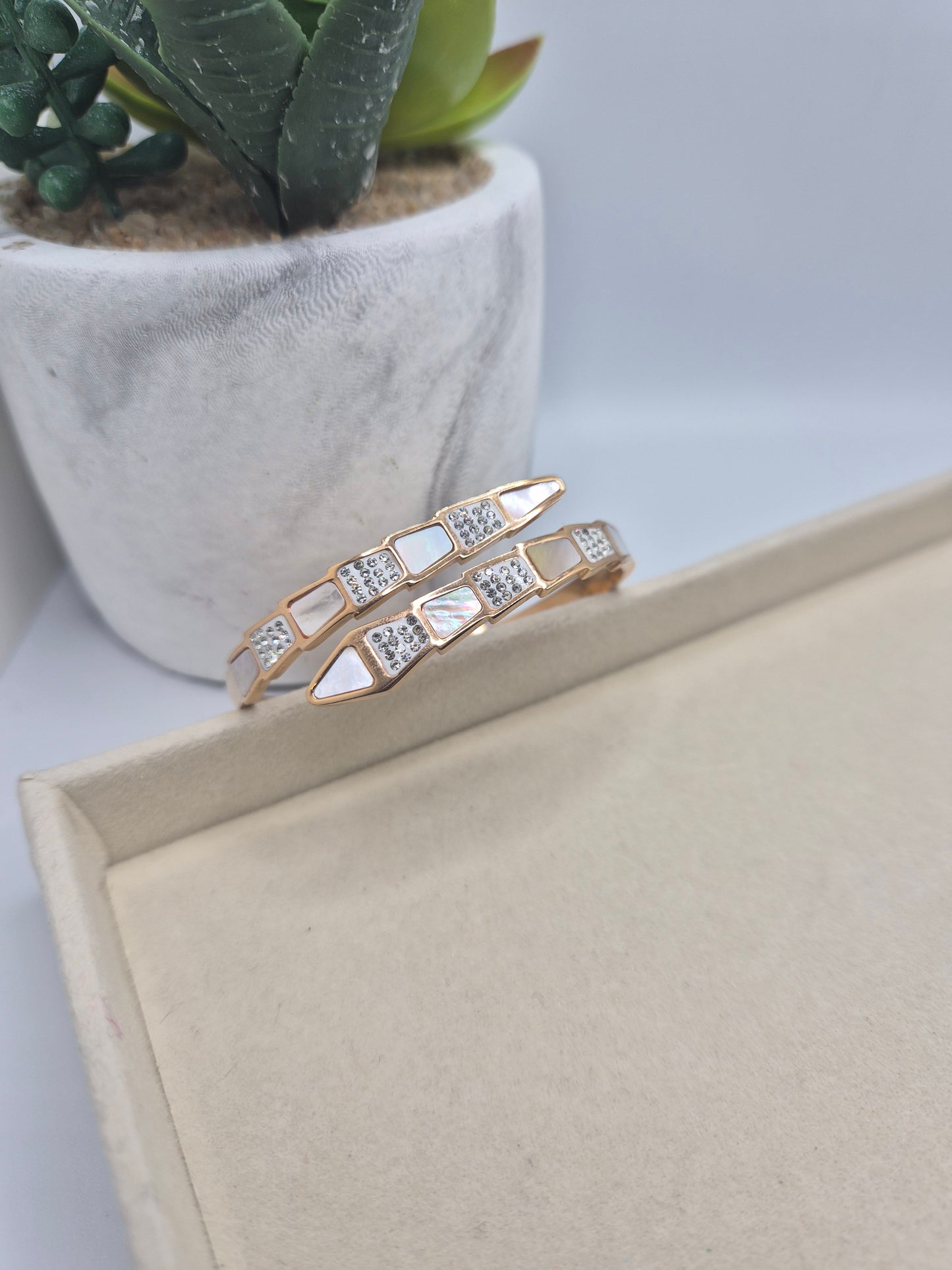 Snake bangle