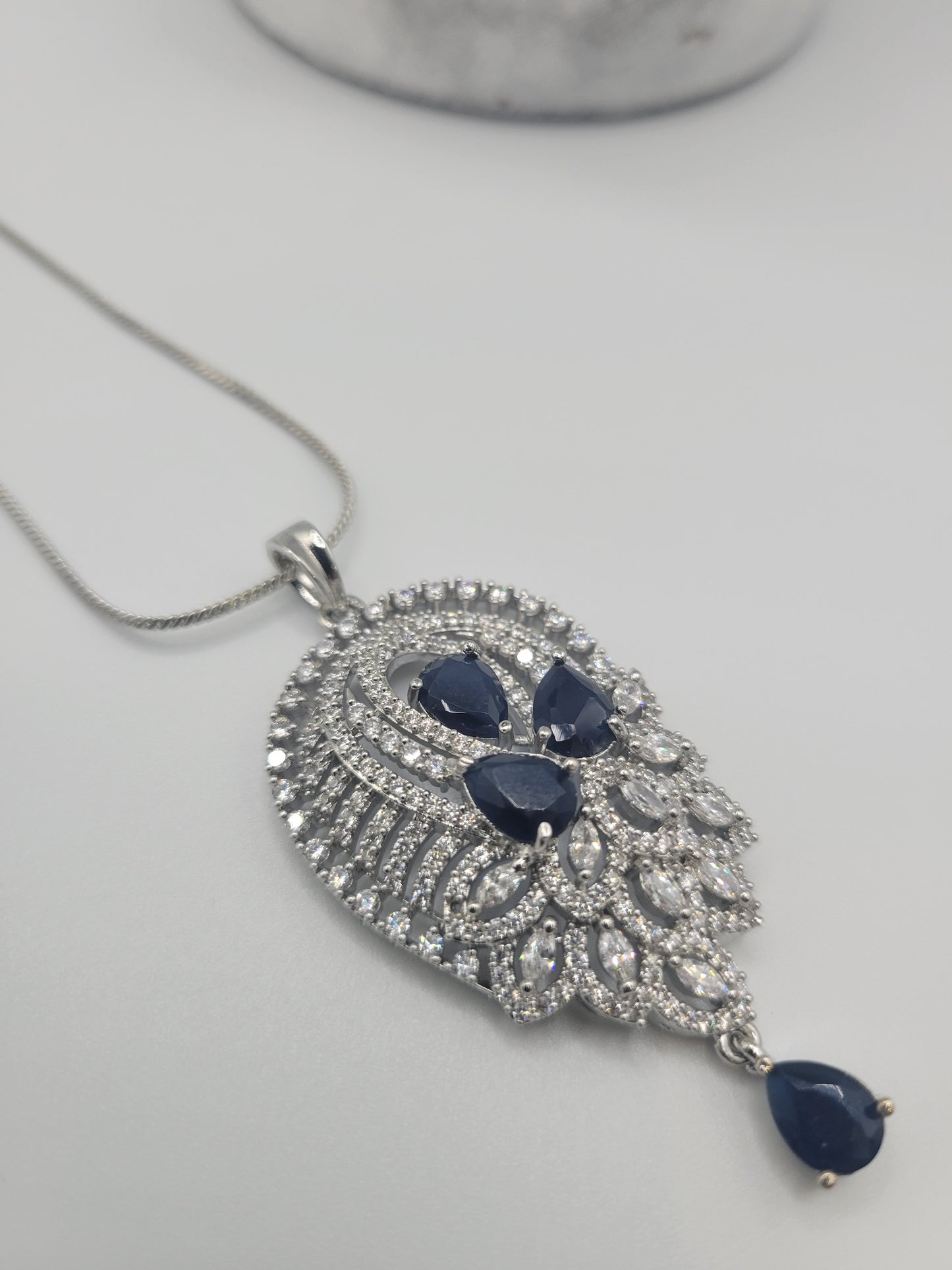 Rhodium Sapphire Pendant Set