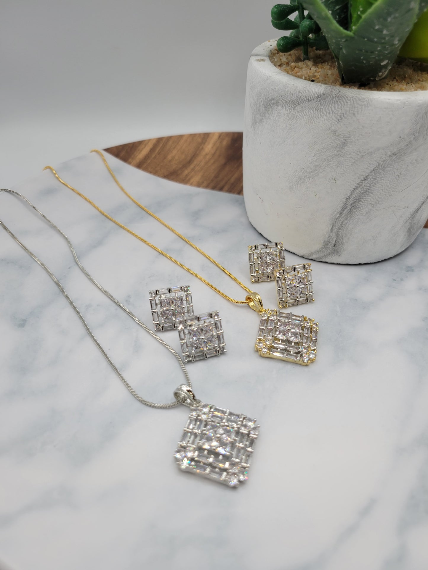 Baguette AD pendant set