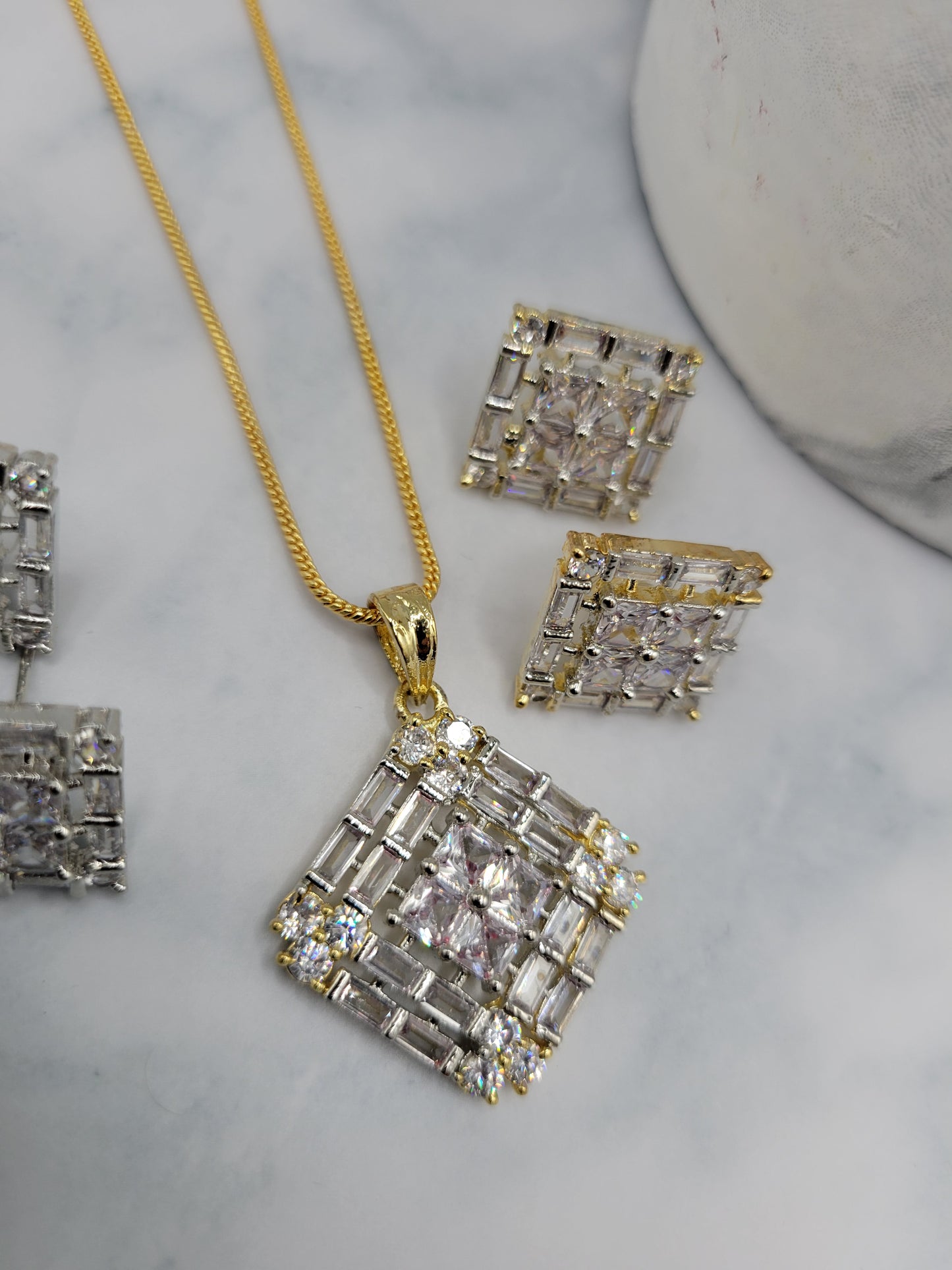 Baguette AD pendant set