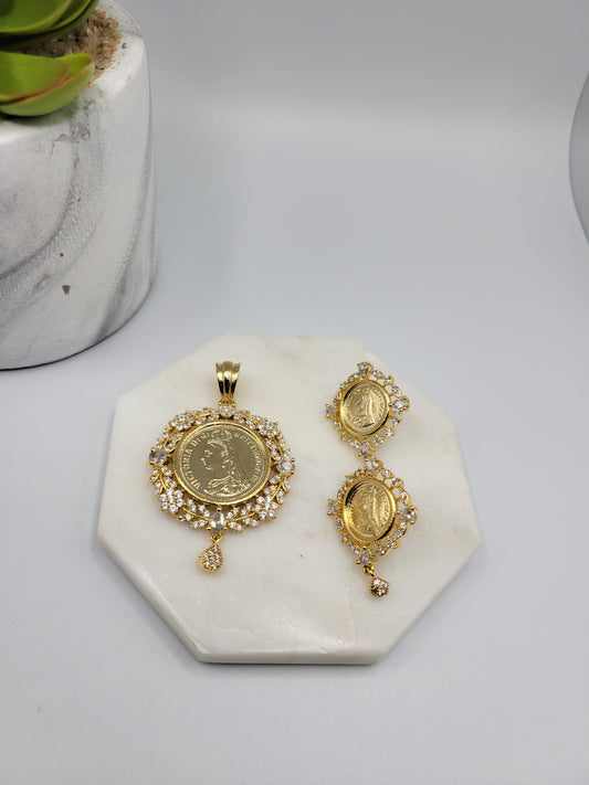 Coin pendant set