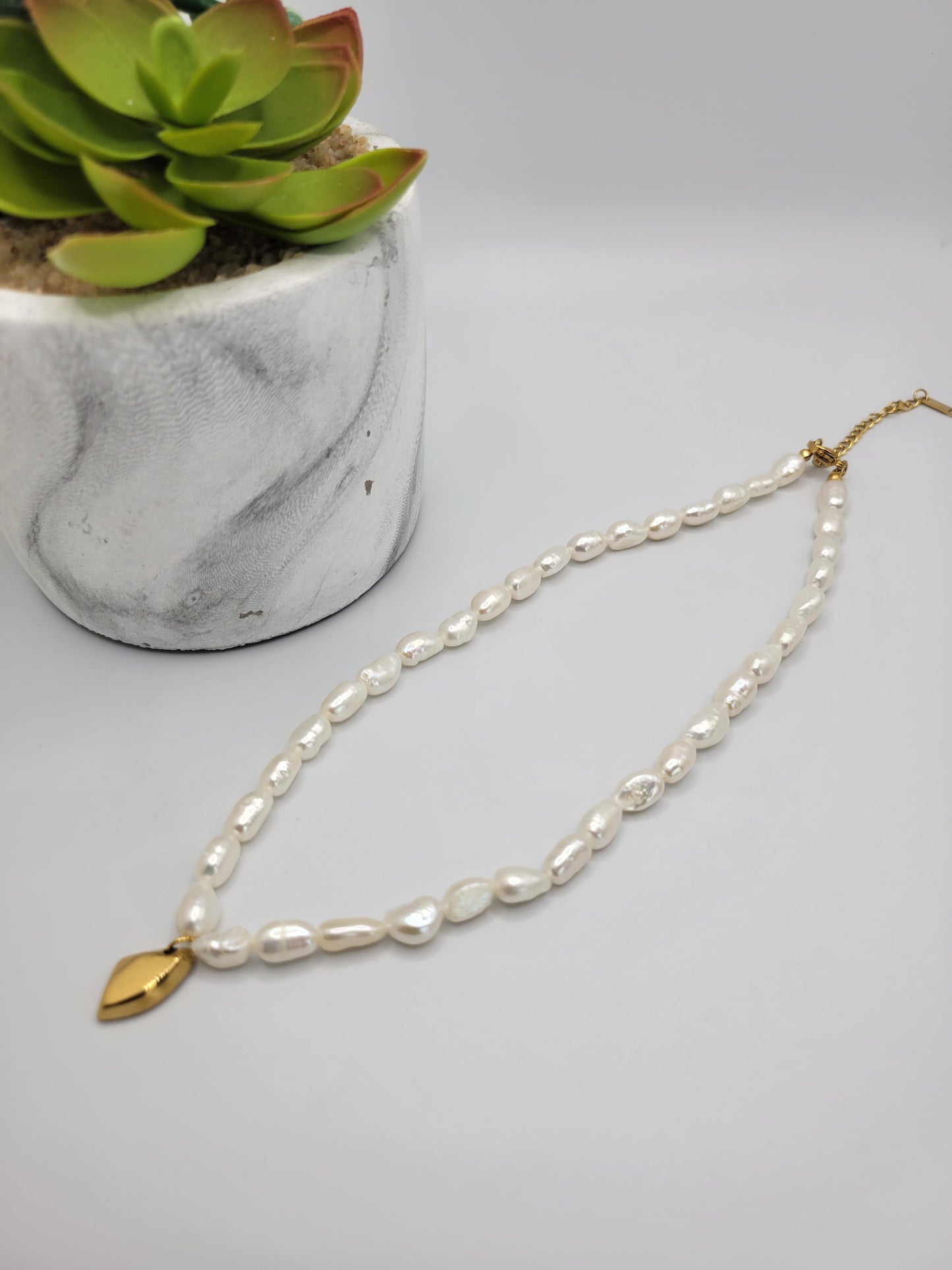 Pearl baroque necklace