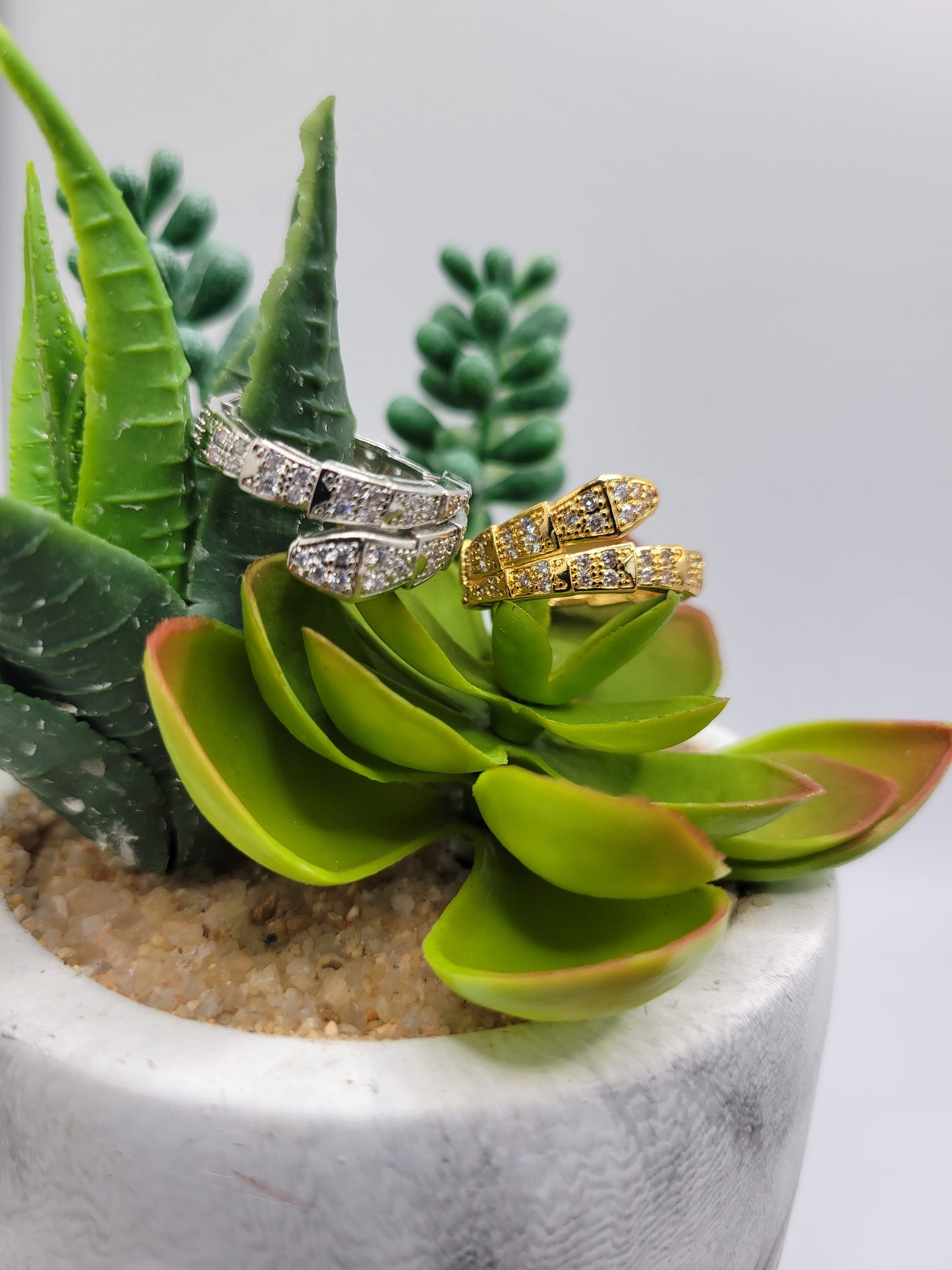 18k snake ring