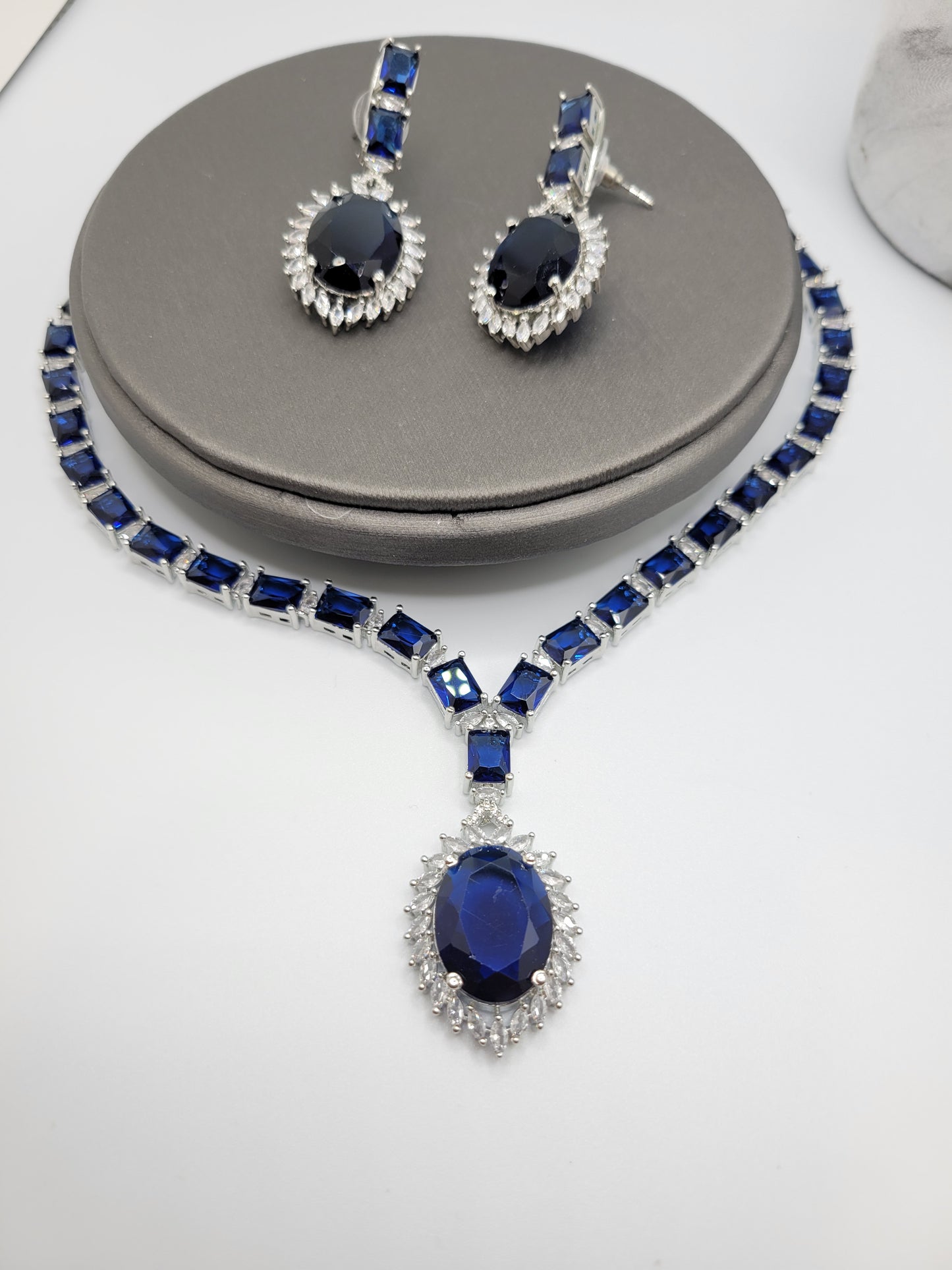 Sapphire necklace