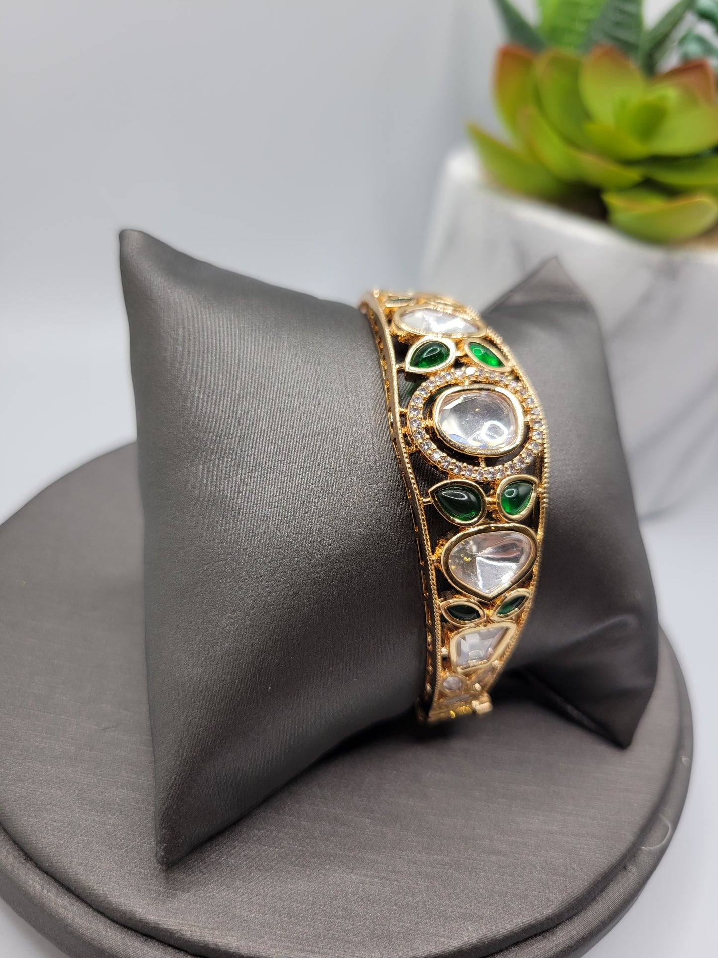 Kundan bangle