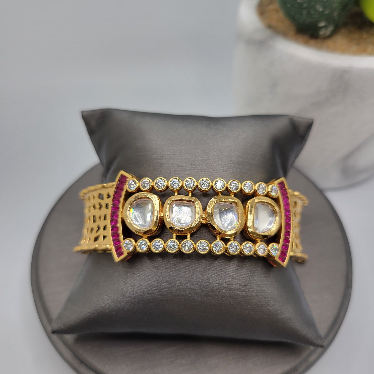 AD Kundan bracelet