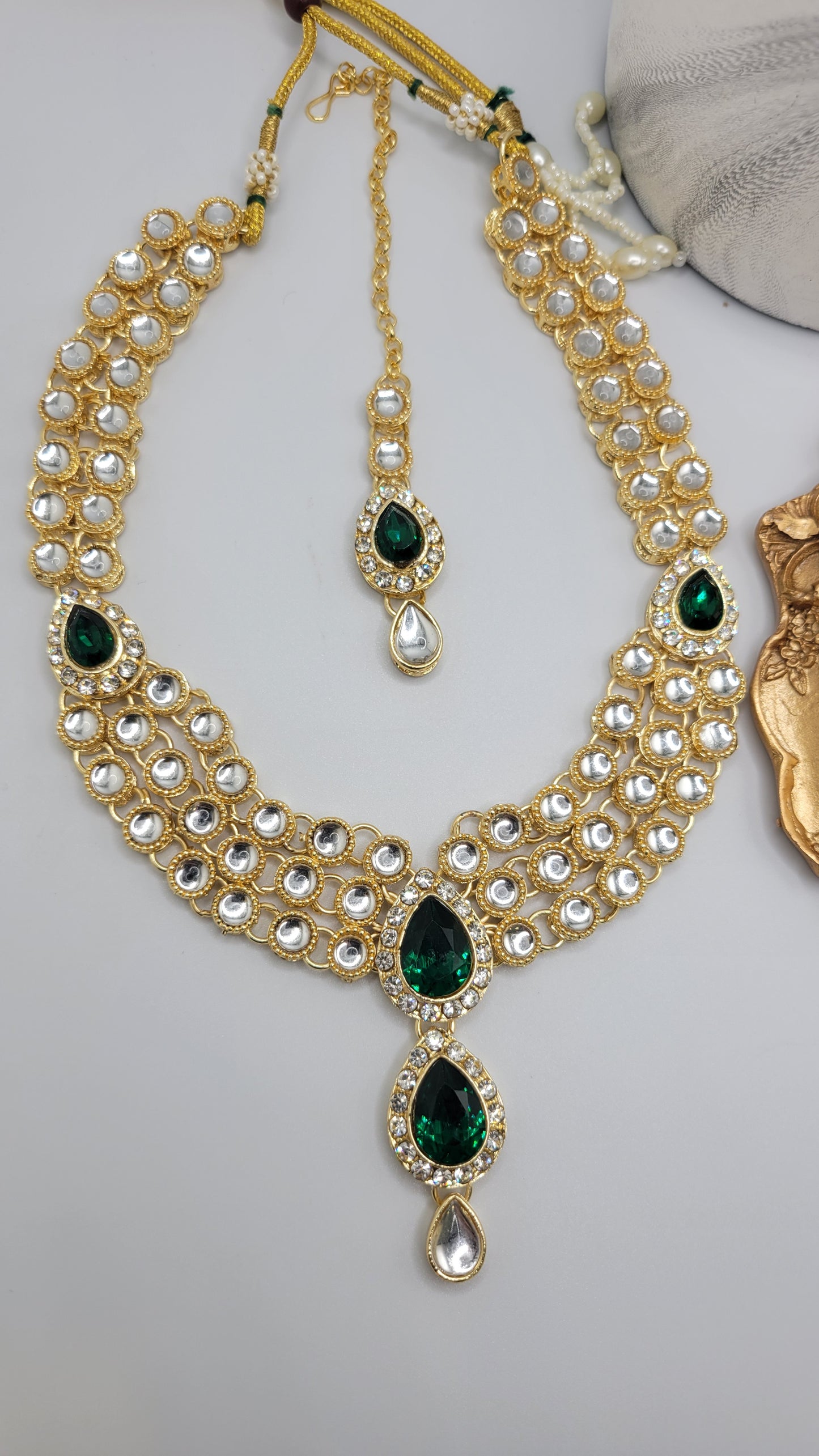 Green kundan set