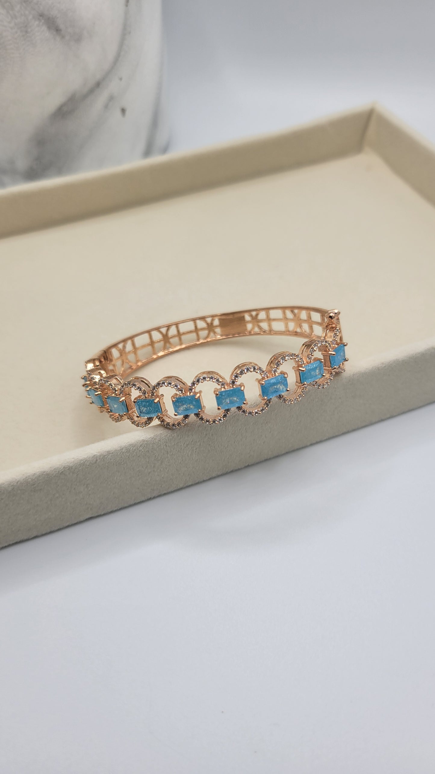 Rosegold bangle