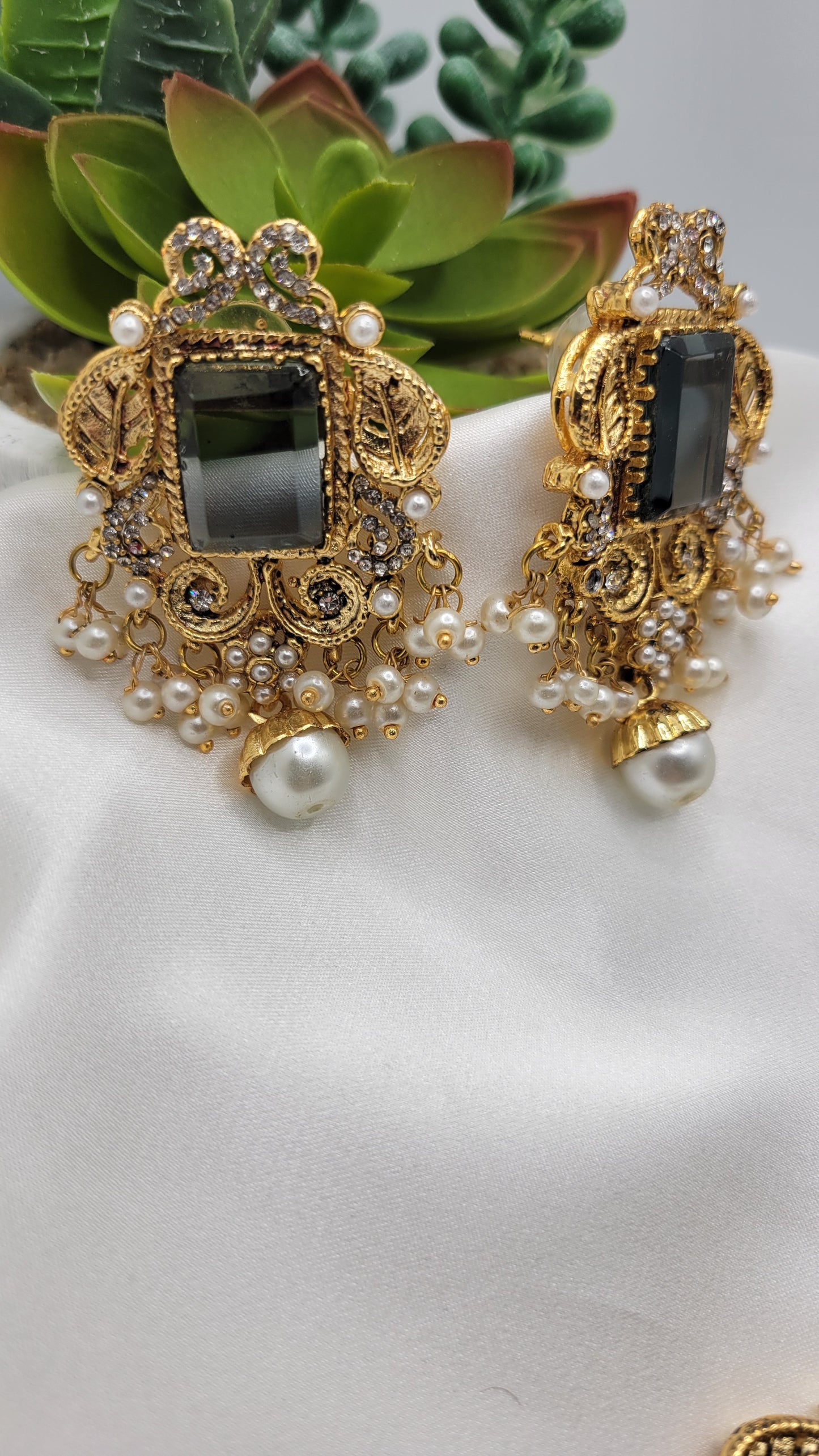 Pearl set