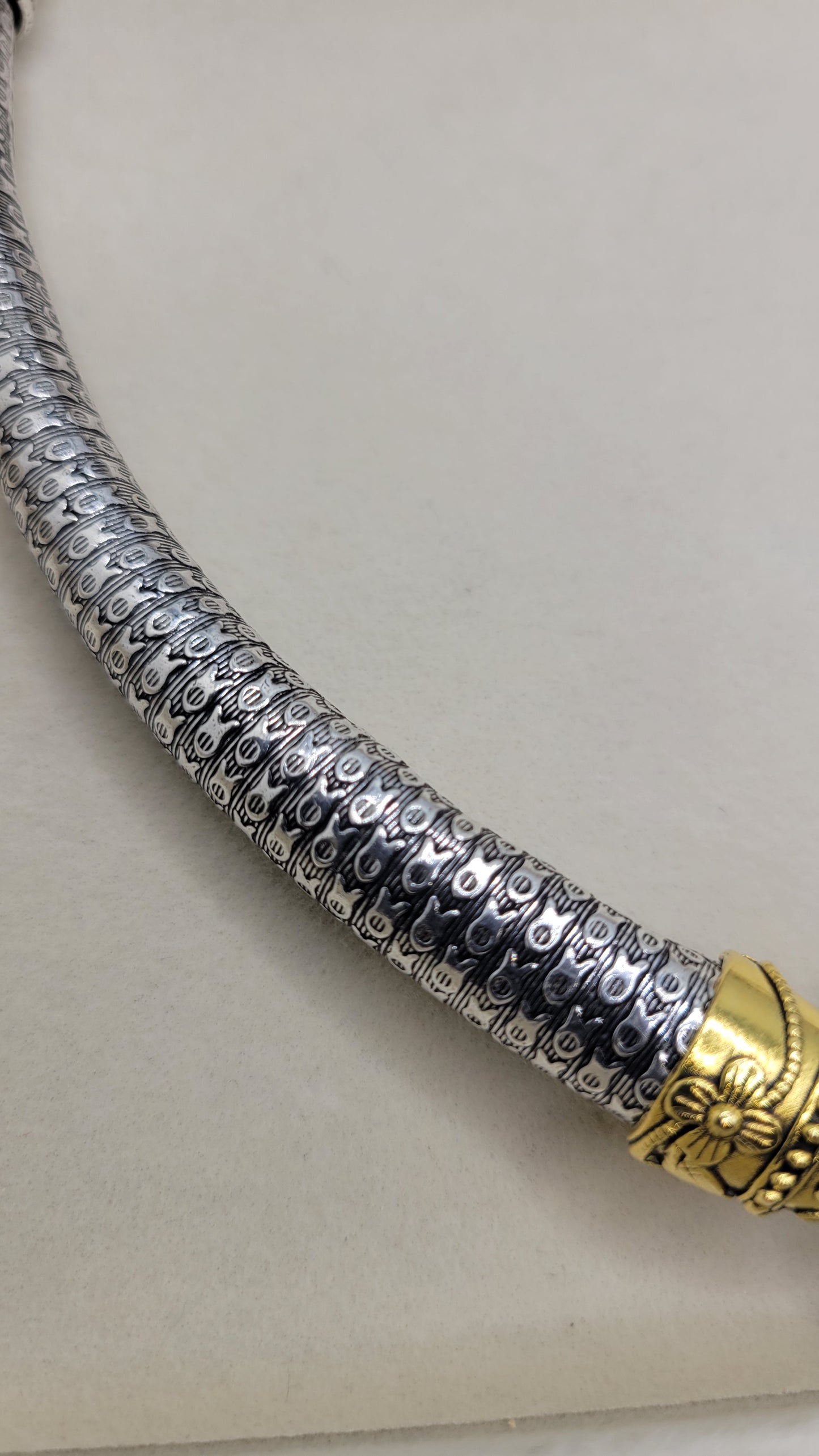 Two-toned oxidized hasli