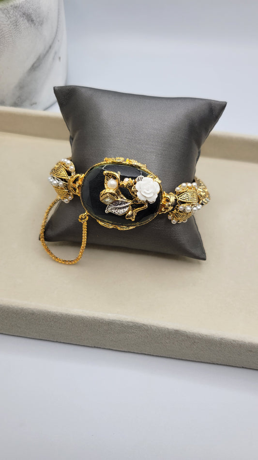 Doublet bangle