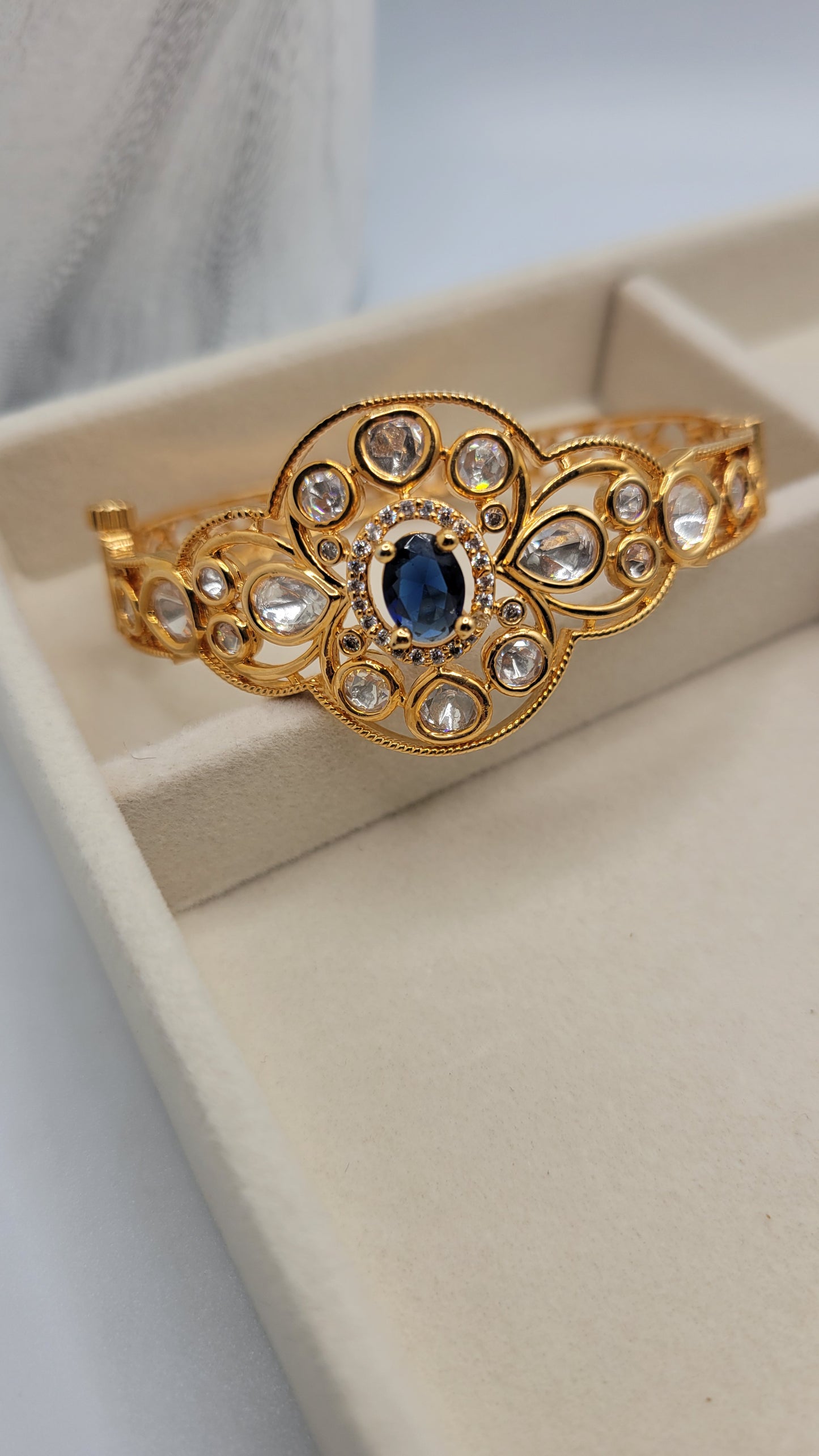 Kundan/AD bangle