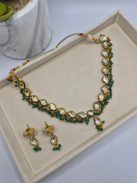 Kundan necklace set