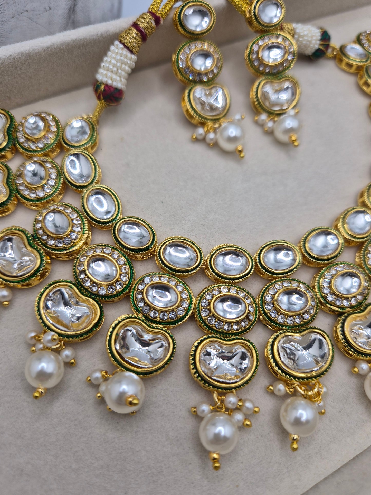 Kundan set