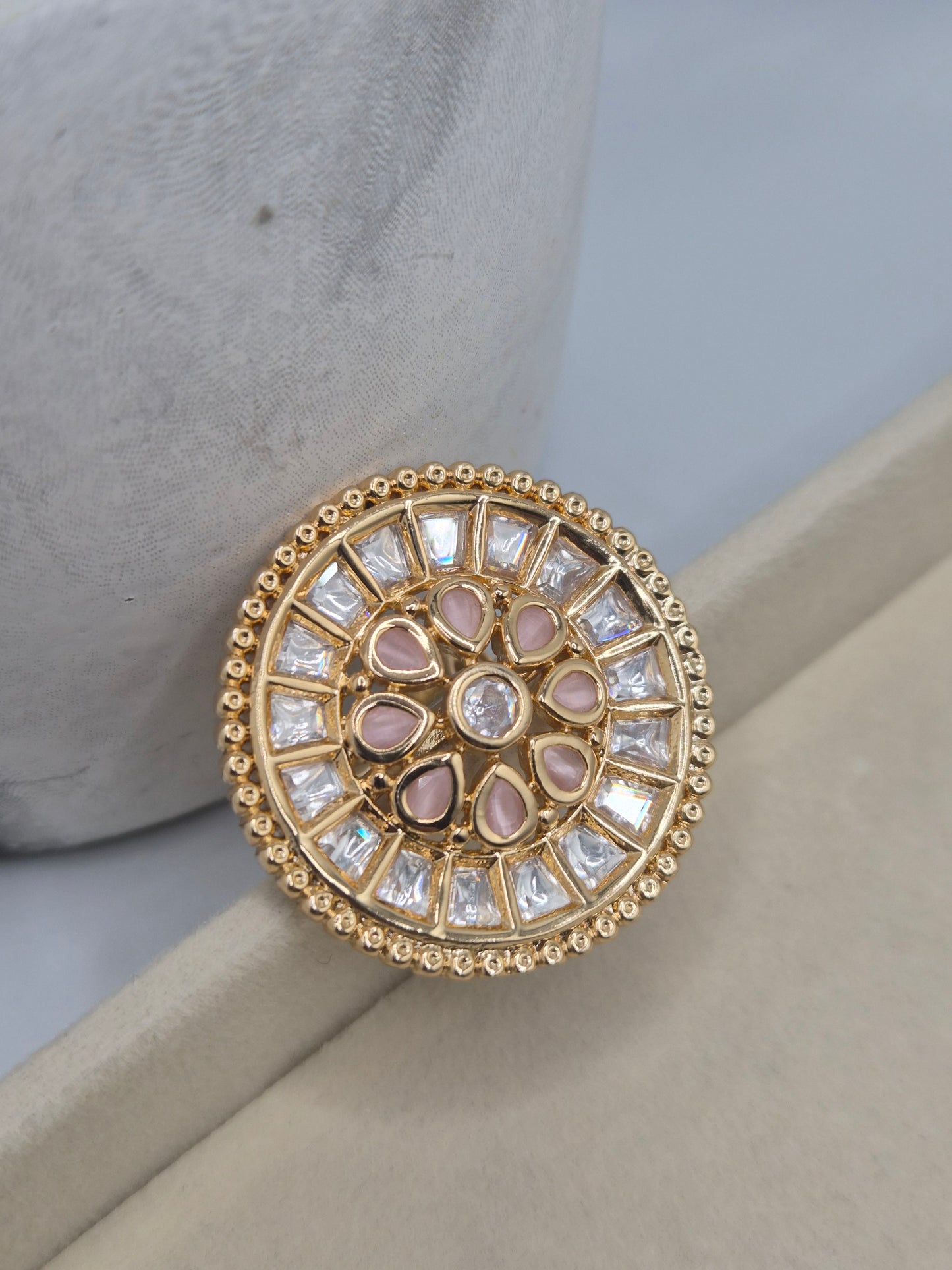 Kundan ring