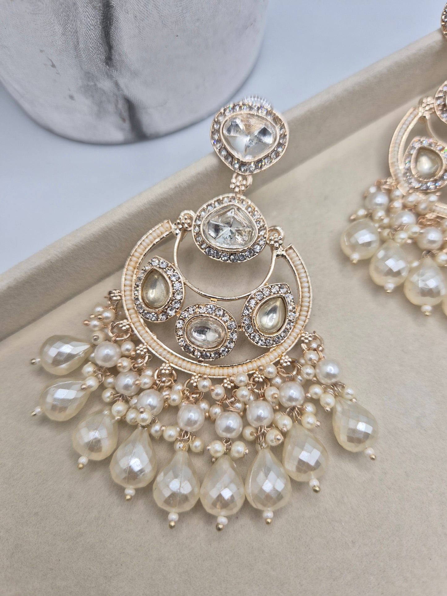 Kundan pearl earring