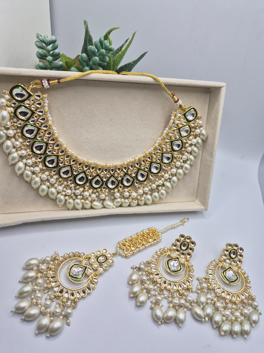 Kundan set