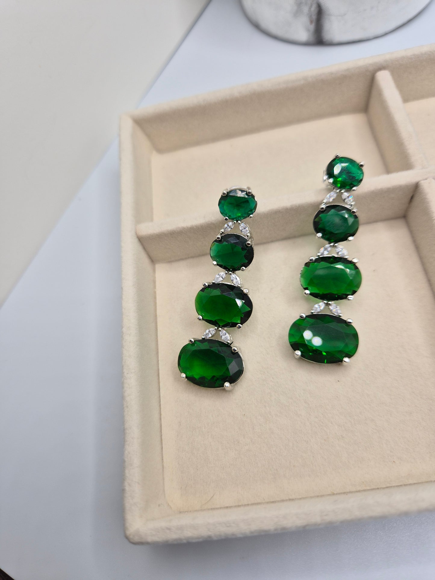 Dangle earrings
