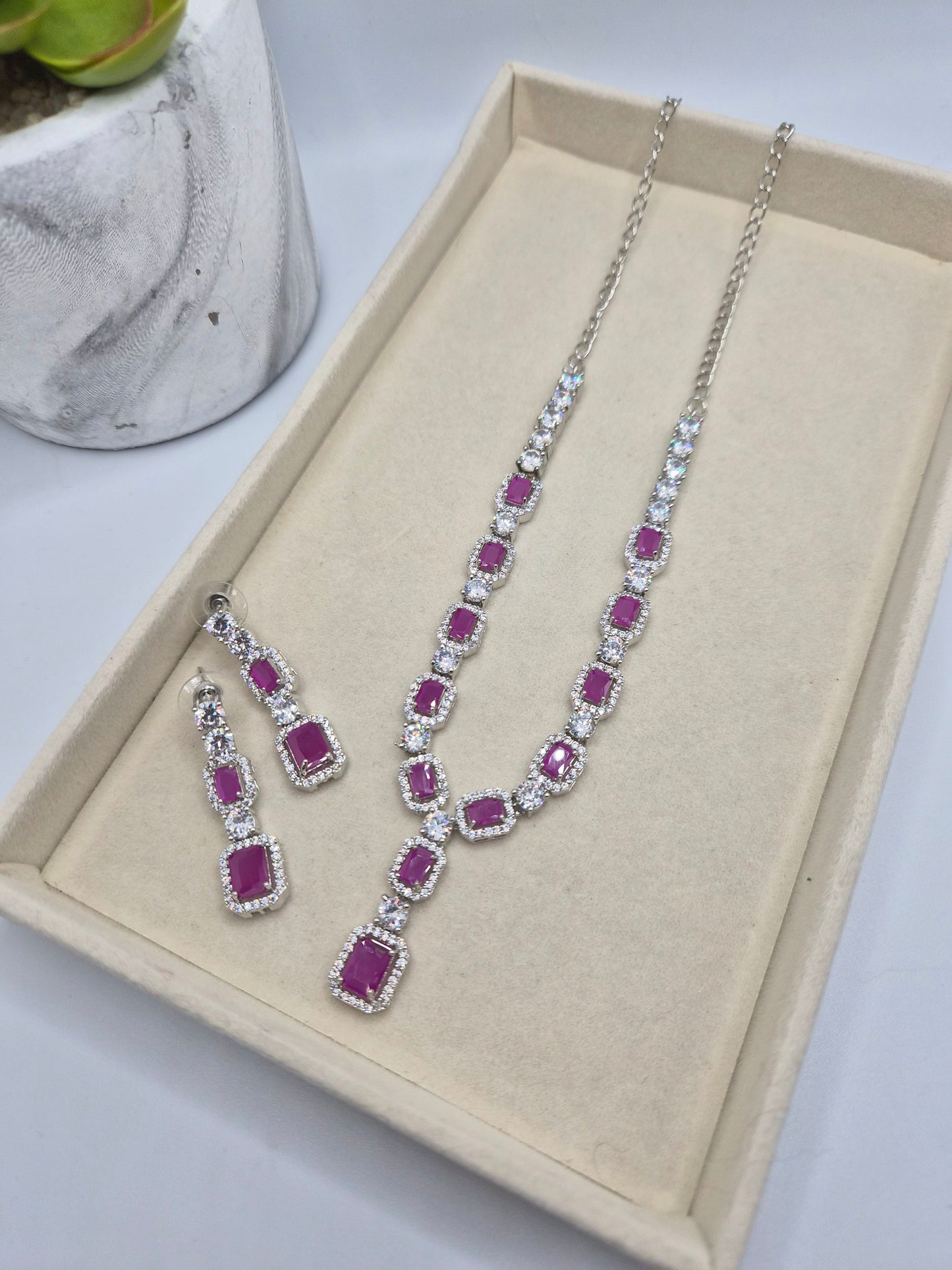 Rhodium AD necklace set