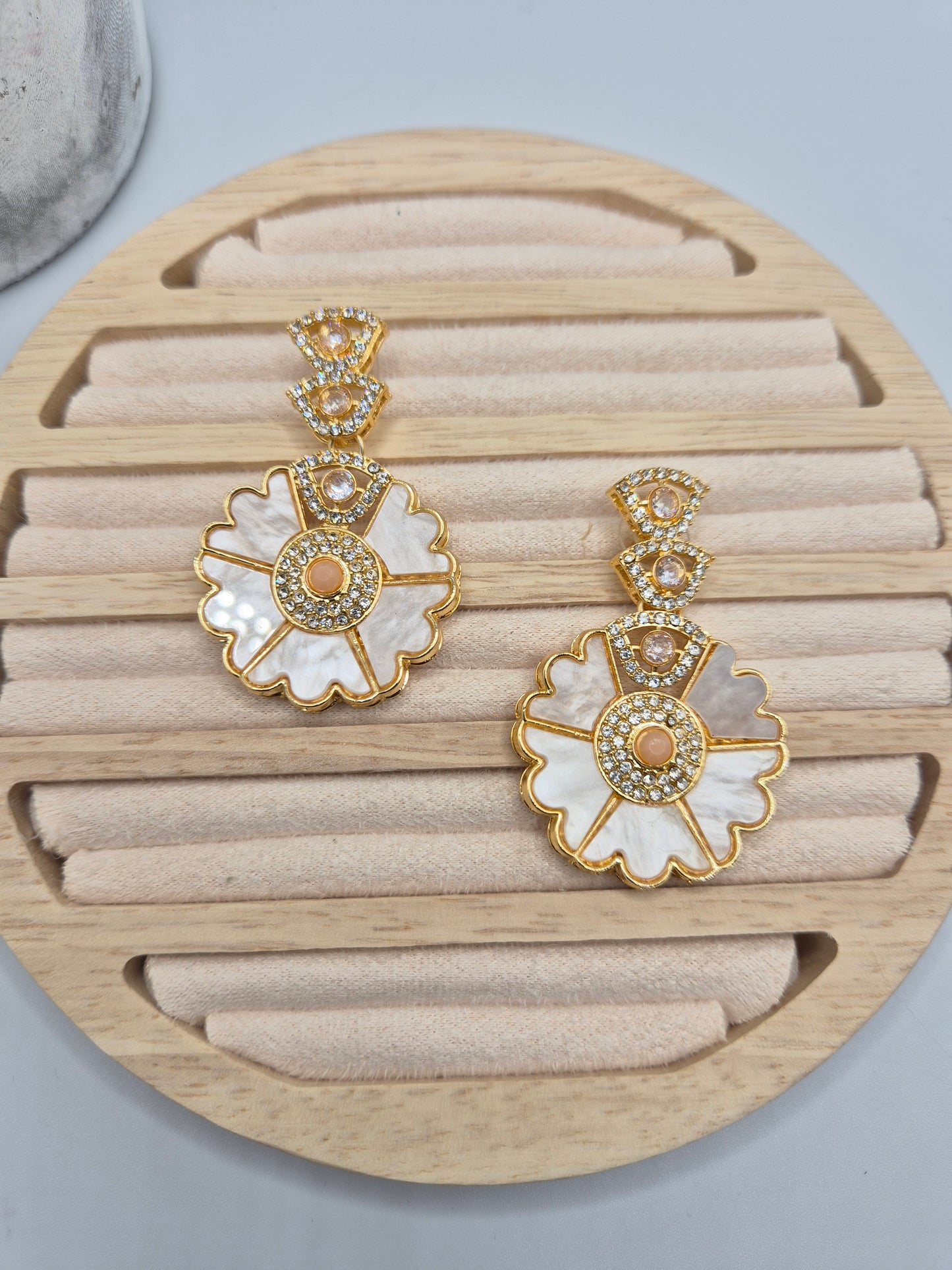 Mother of pearl earrings