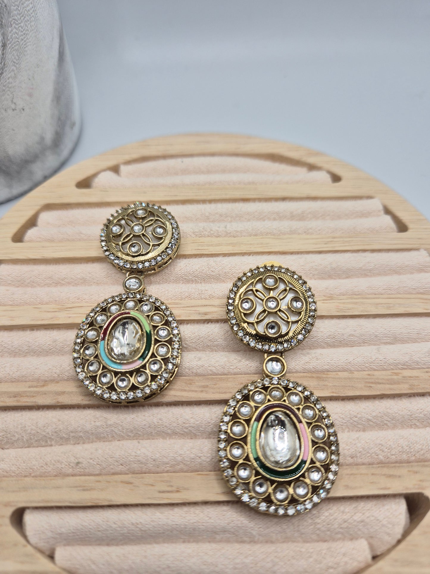 Kundan earrings