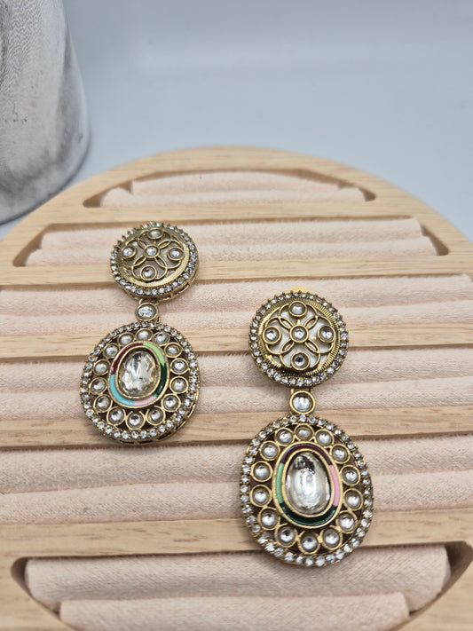 Kundan earrings