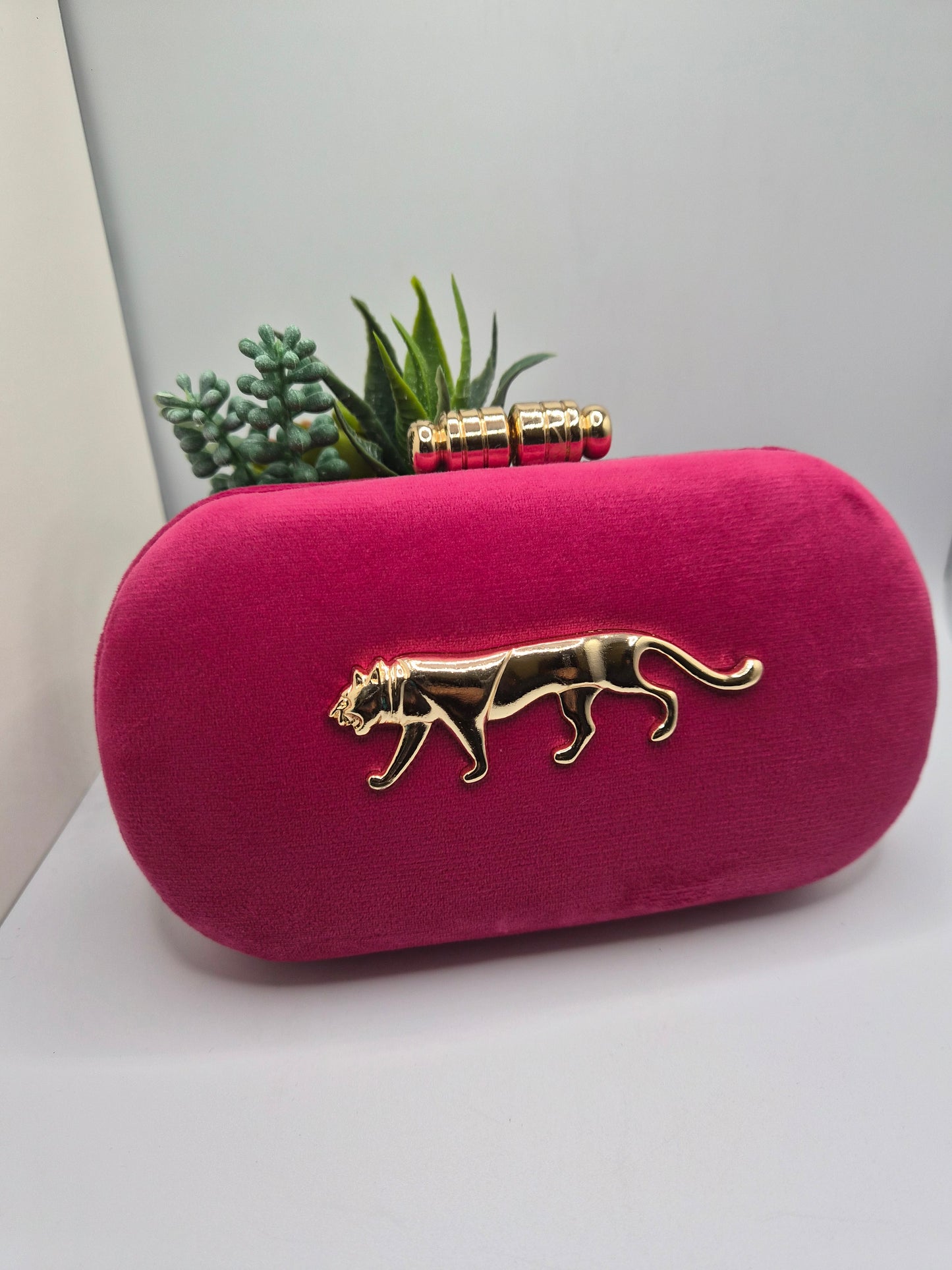 Sabya inspired clutch