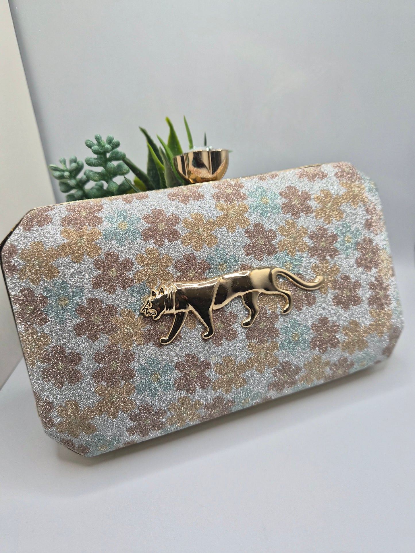 Sabya inspired clutch