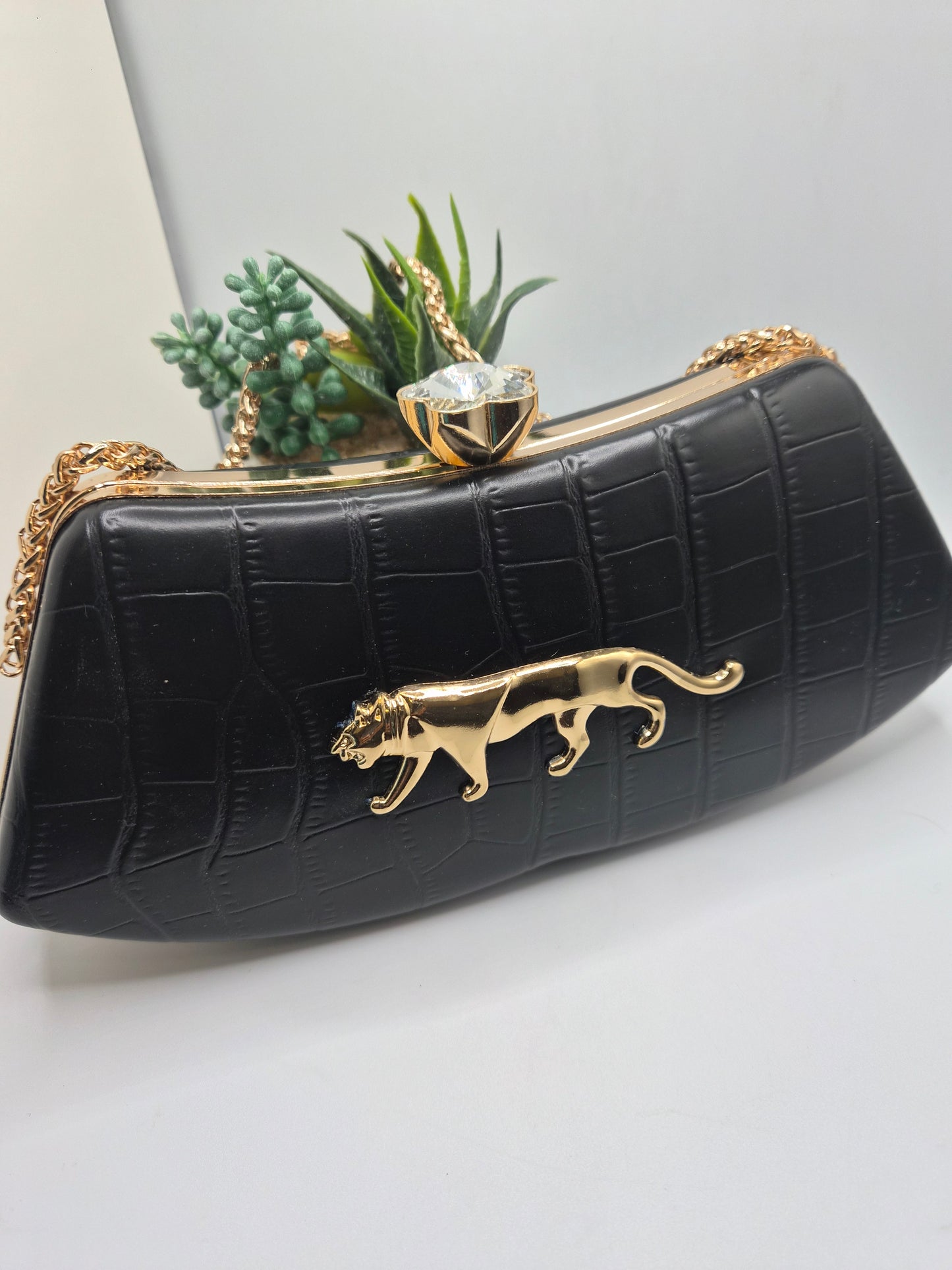 Sabya inspired clutch