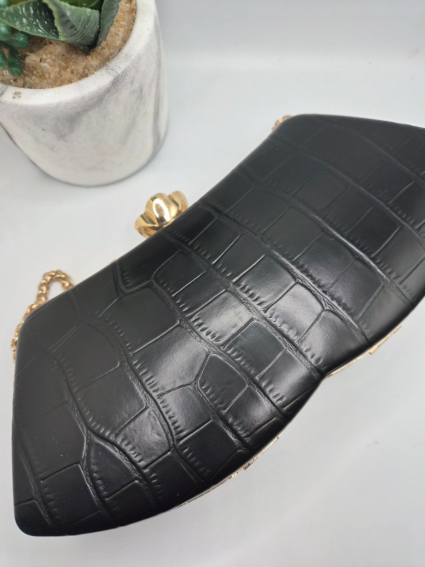 Sabya inspired clutch