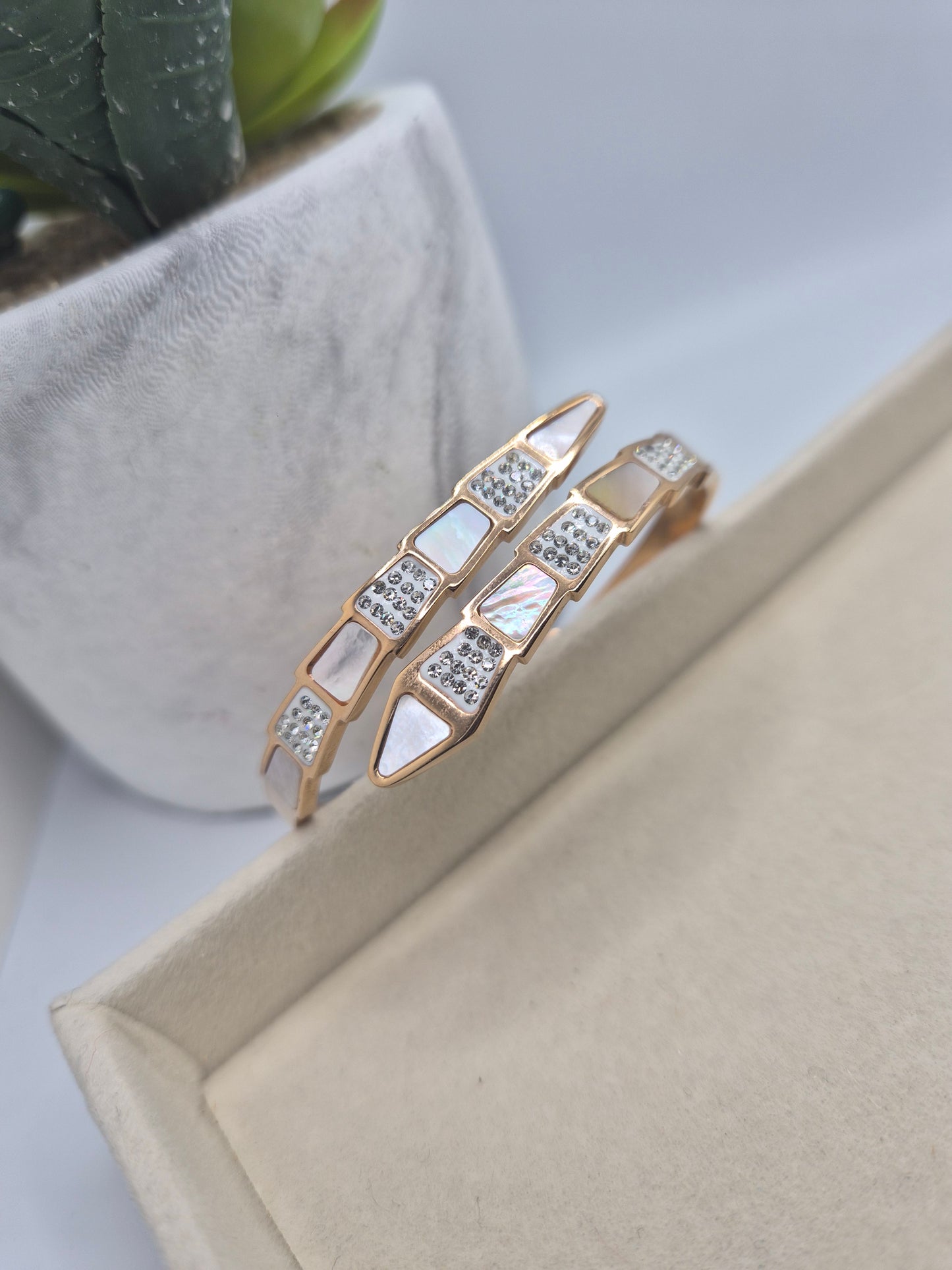 Snake bangle