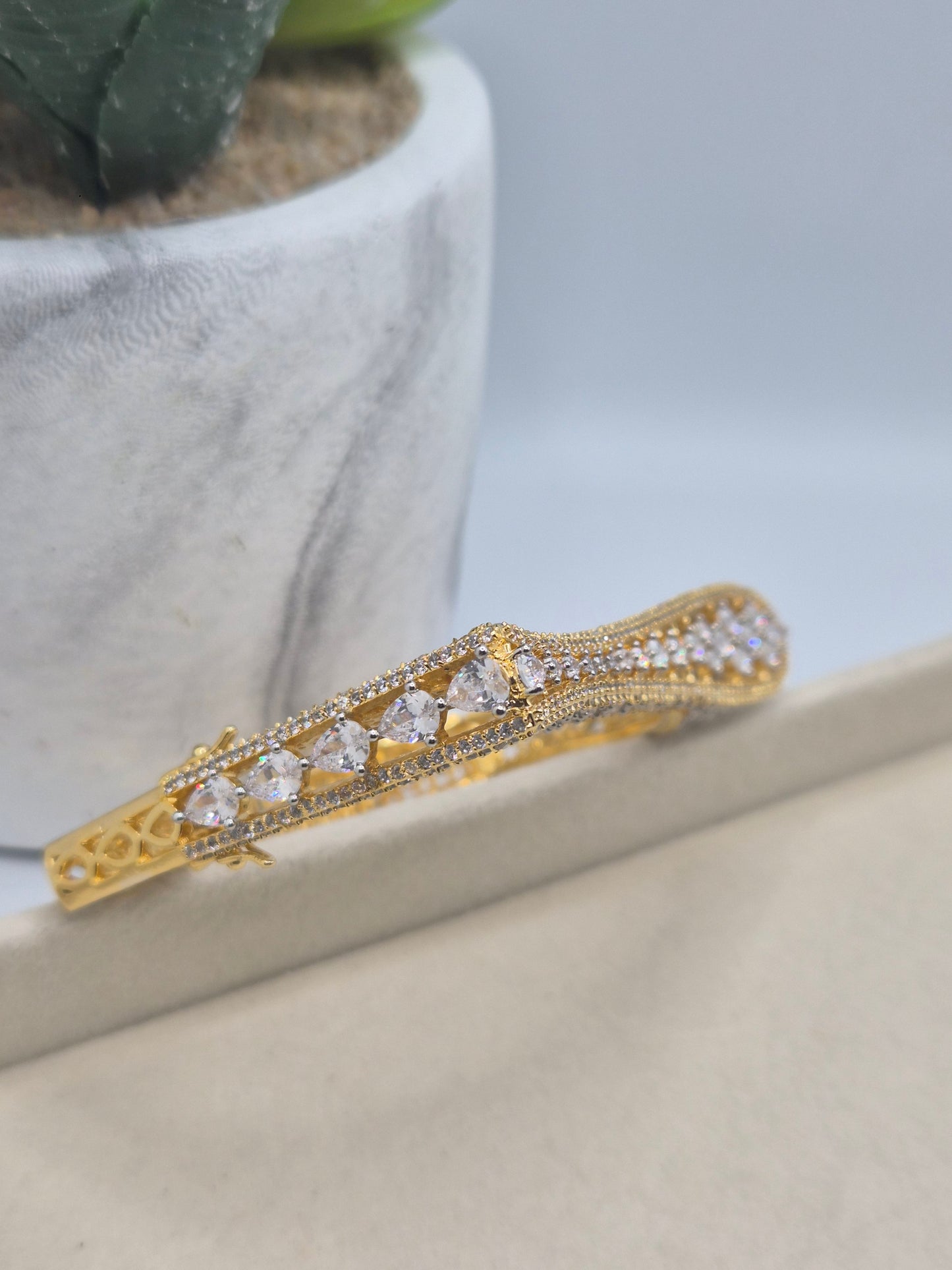 AD bangle